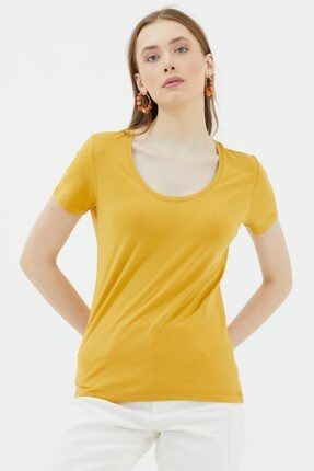 Kadın Açık Yaka Basic Tshirt - Hardal 21Y2231-75618.0001-R1605