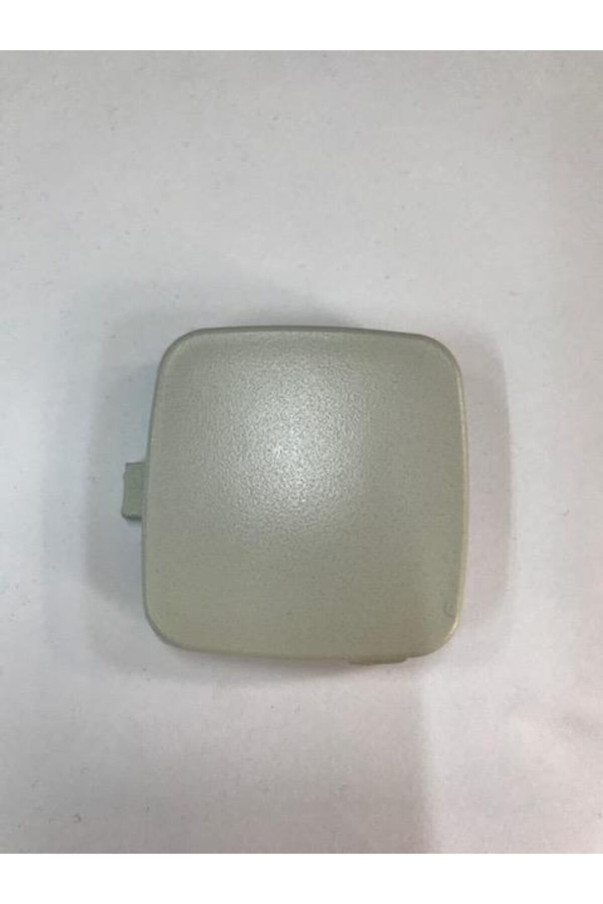 Ford Focus Sedan Arka Tampon Çeki Demiri Kapağı 2005-2008