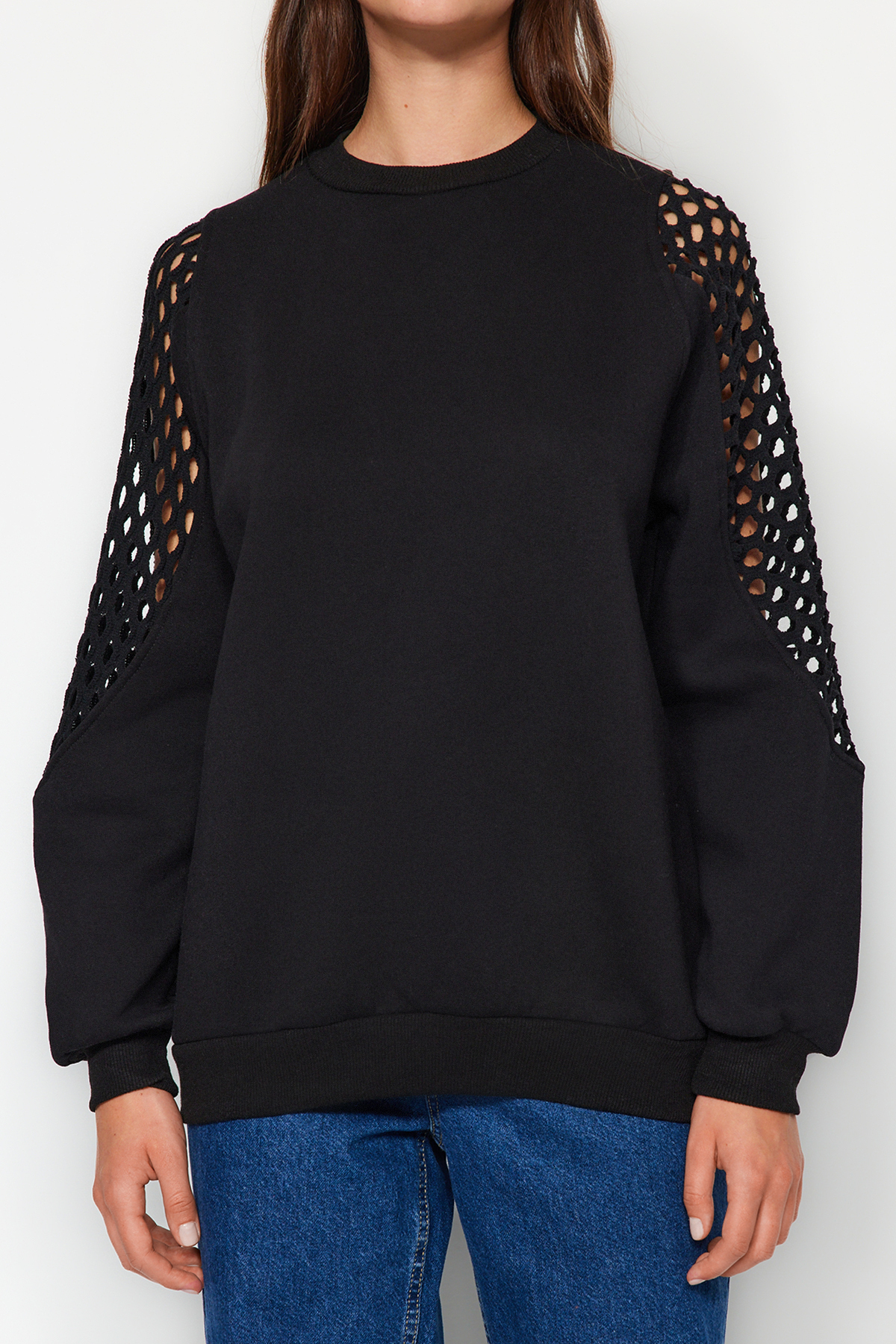 Trendyolmilla  Siyah File Detaylı Kalın İçi Polarlı Regular/Normal Kalıp Örme Sweatshirt TWOAW24SW00134 - Görsel 6