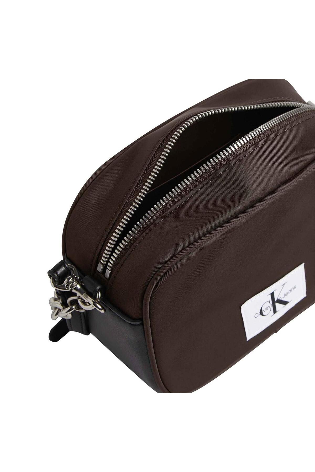 Calvin klein camera deals bag with wide strap