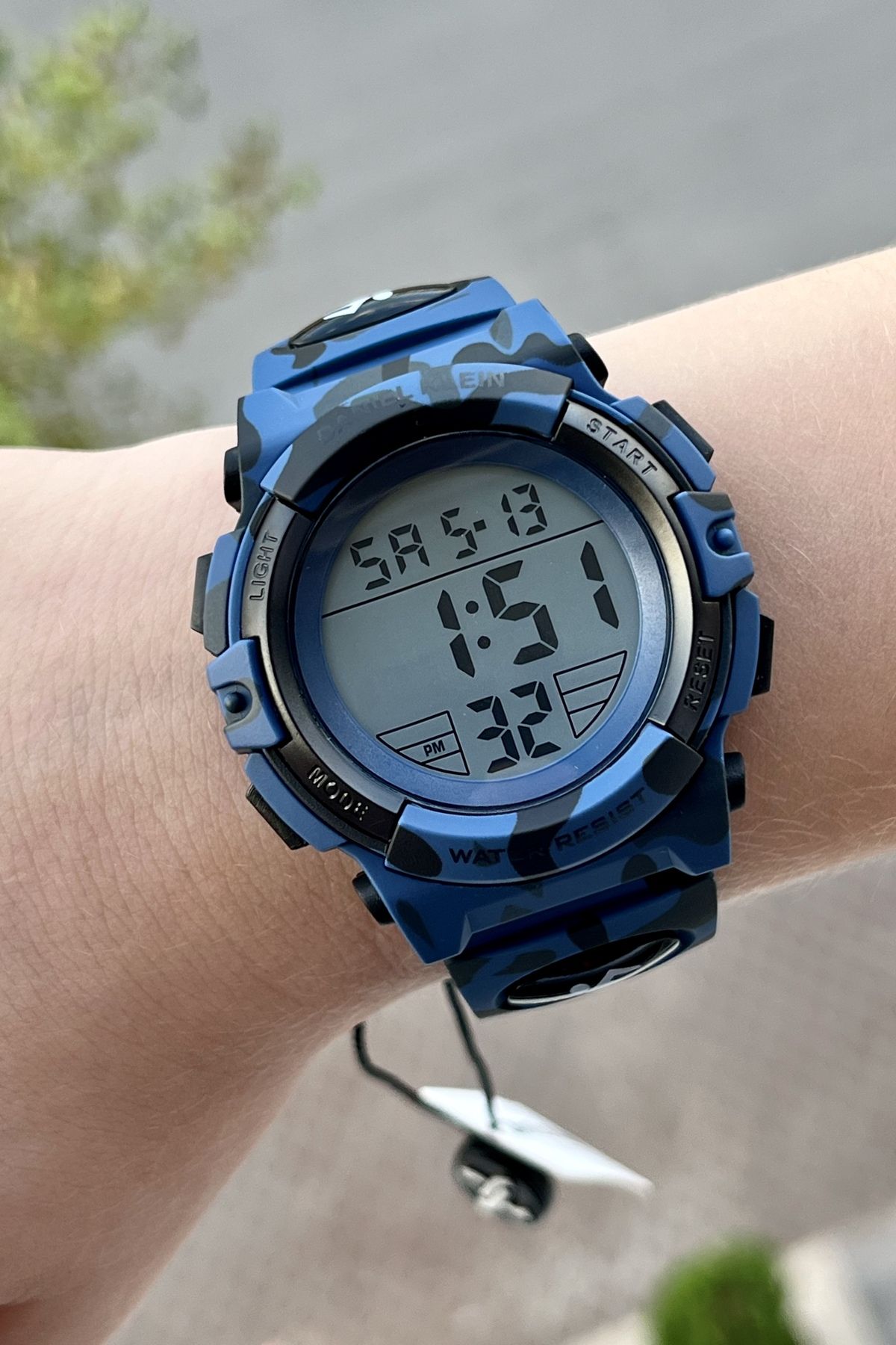 Daniel klein sale digital watches