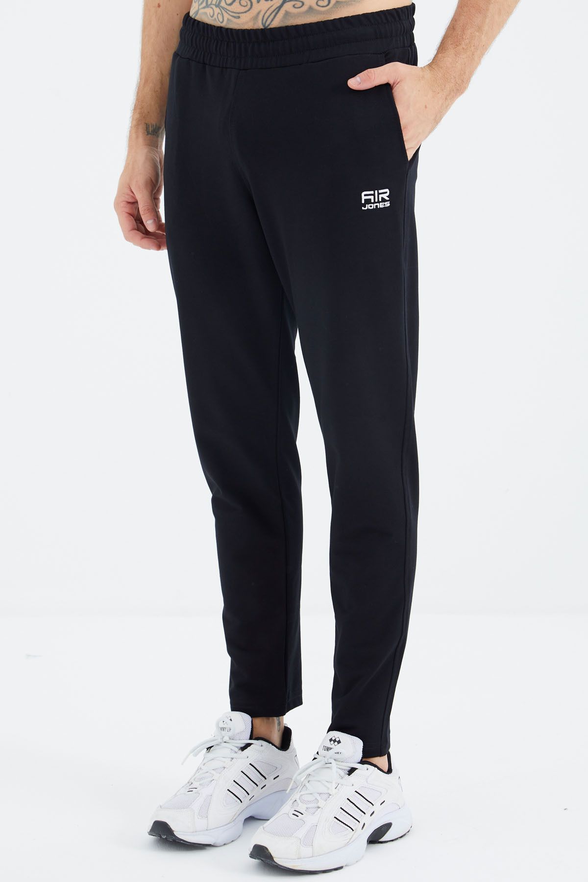 Tracksuit bottom 2025