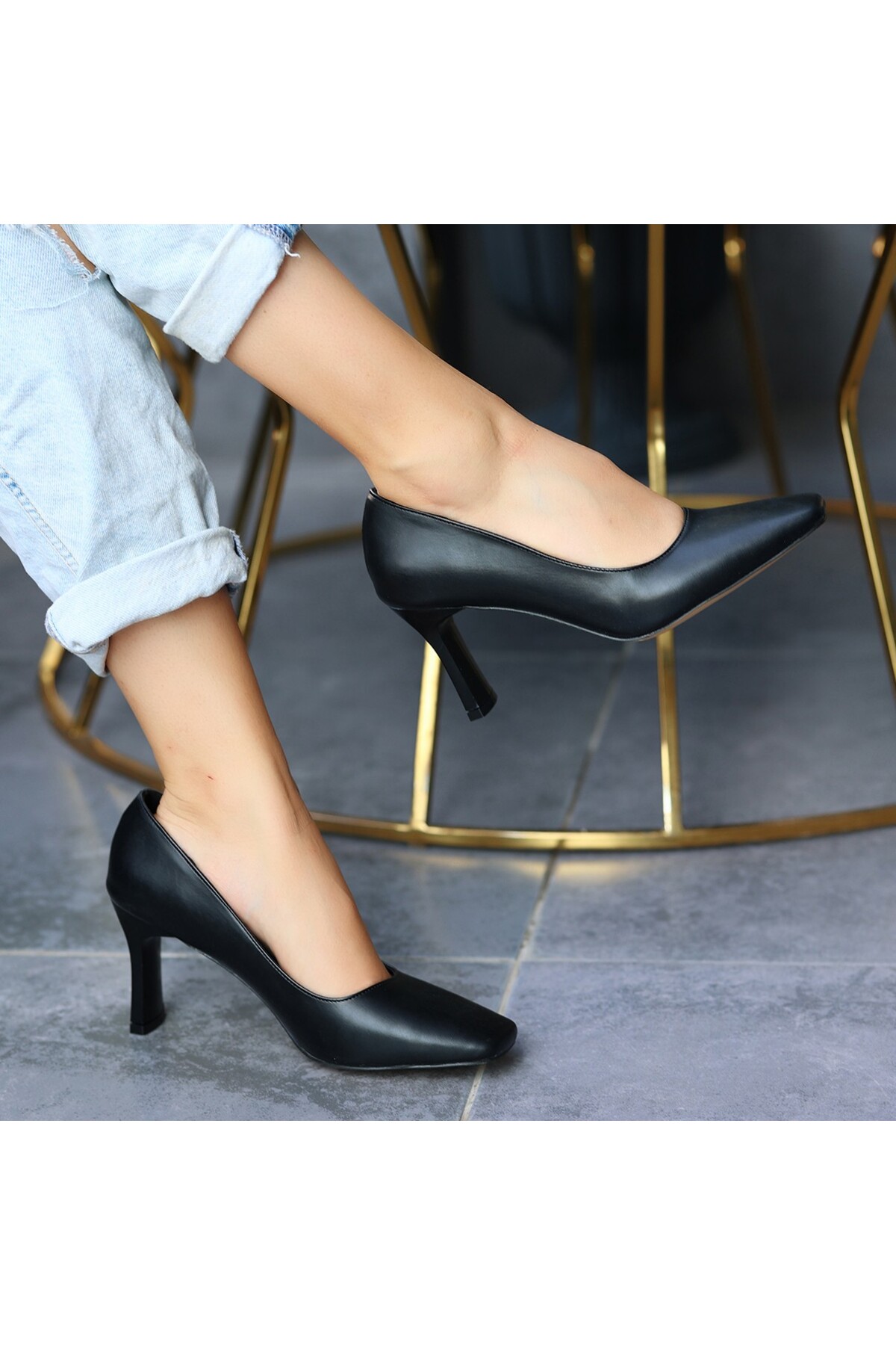 Olja Siyah Cilt Topuklu Ayakkabı