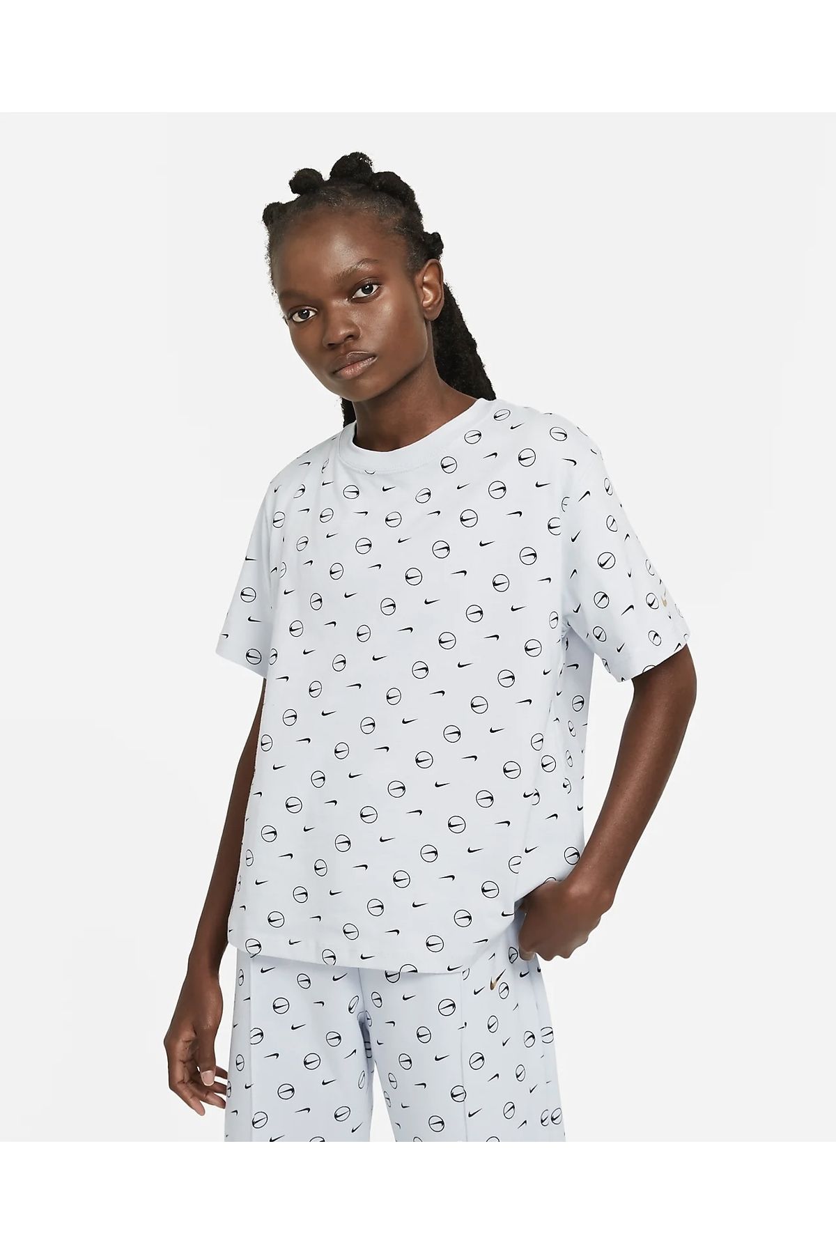 Nike polka outlet dot shirt