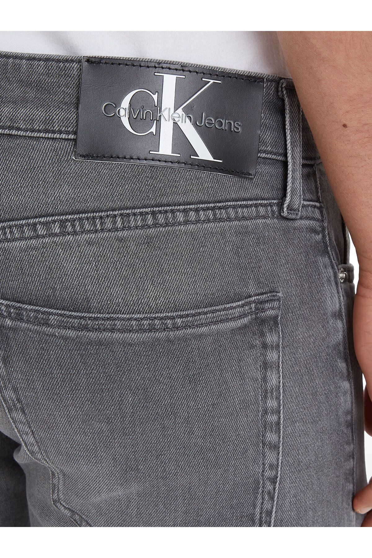 Grey calvin klein jeans best sale
