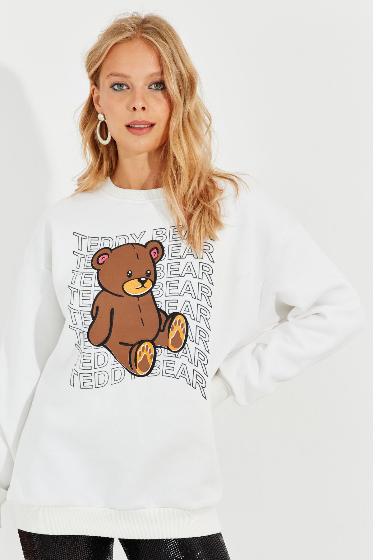 Cool Sexy Women s Ecru Teddy Bear Printed Sweatshirt ZM288