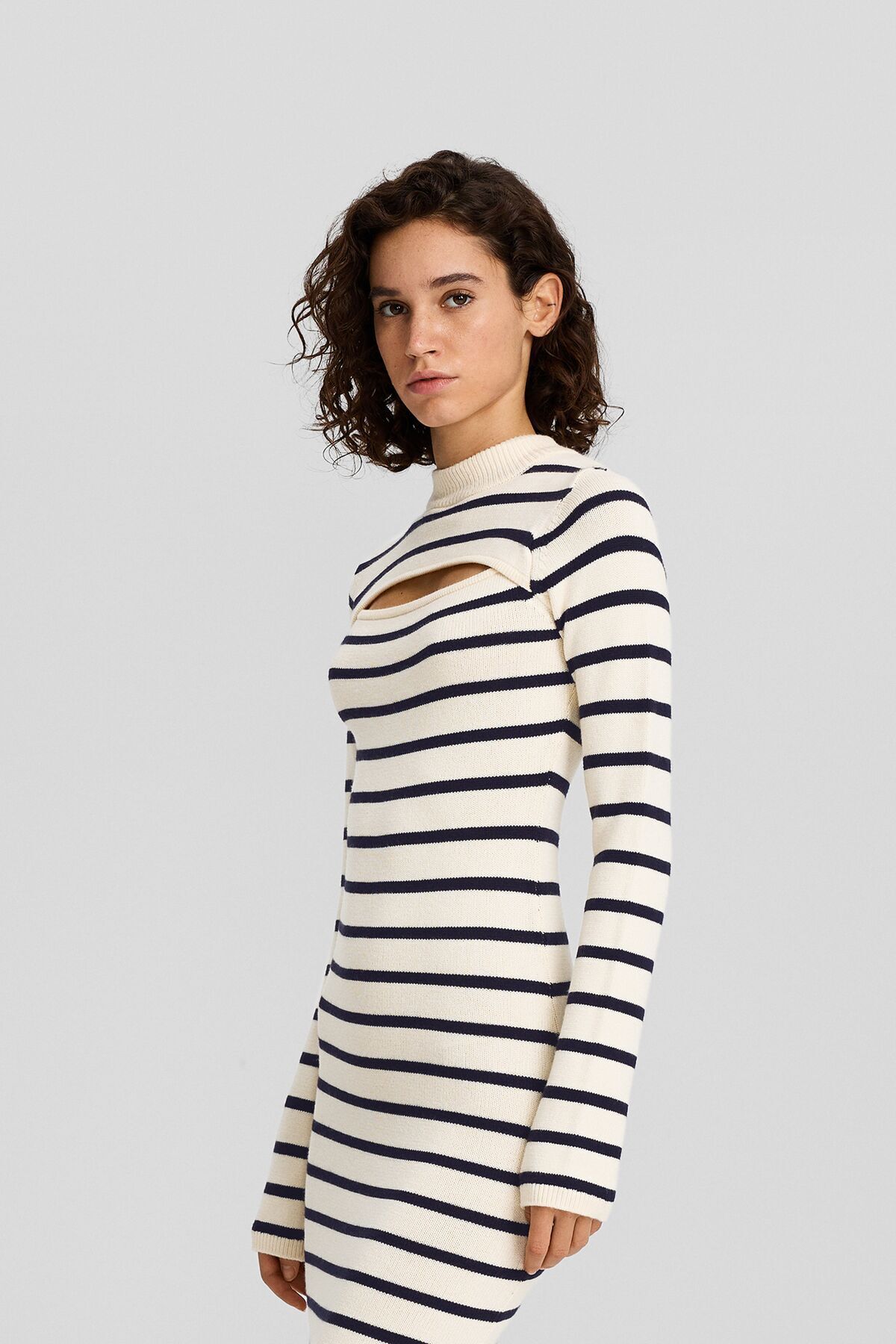 Decollete Contressed Lnitwear MIDI