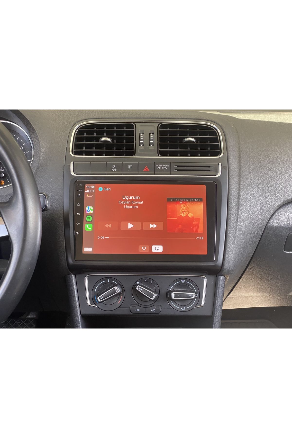Apple carplay polo 6r 2025
