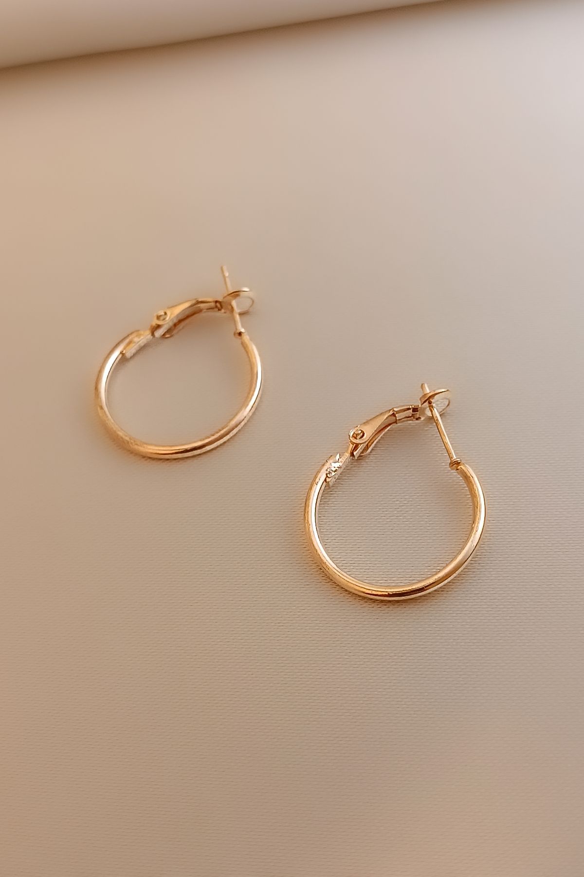 Simple hoop shop earrings