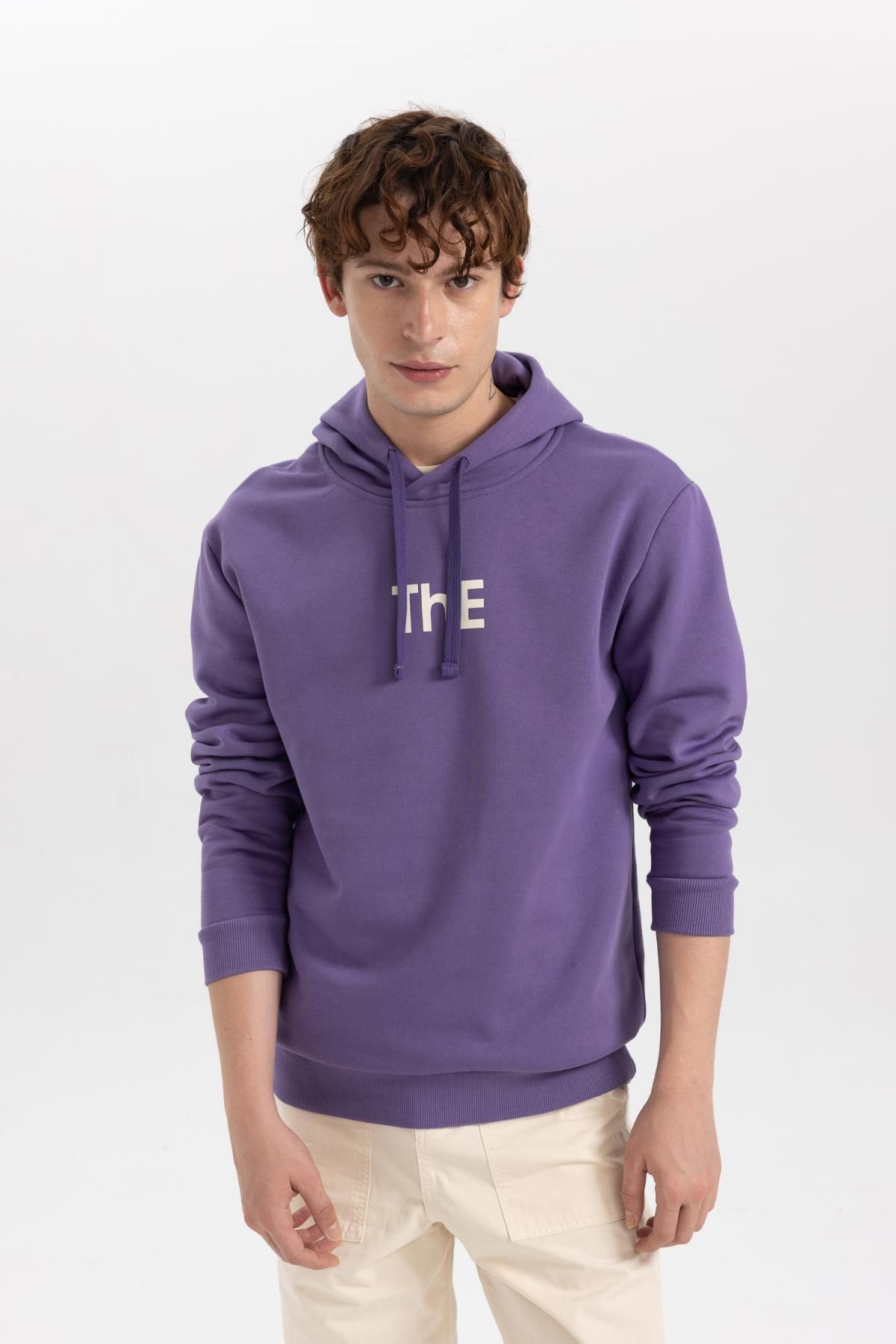 Hoodie defacto 2025