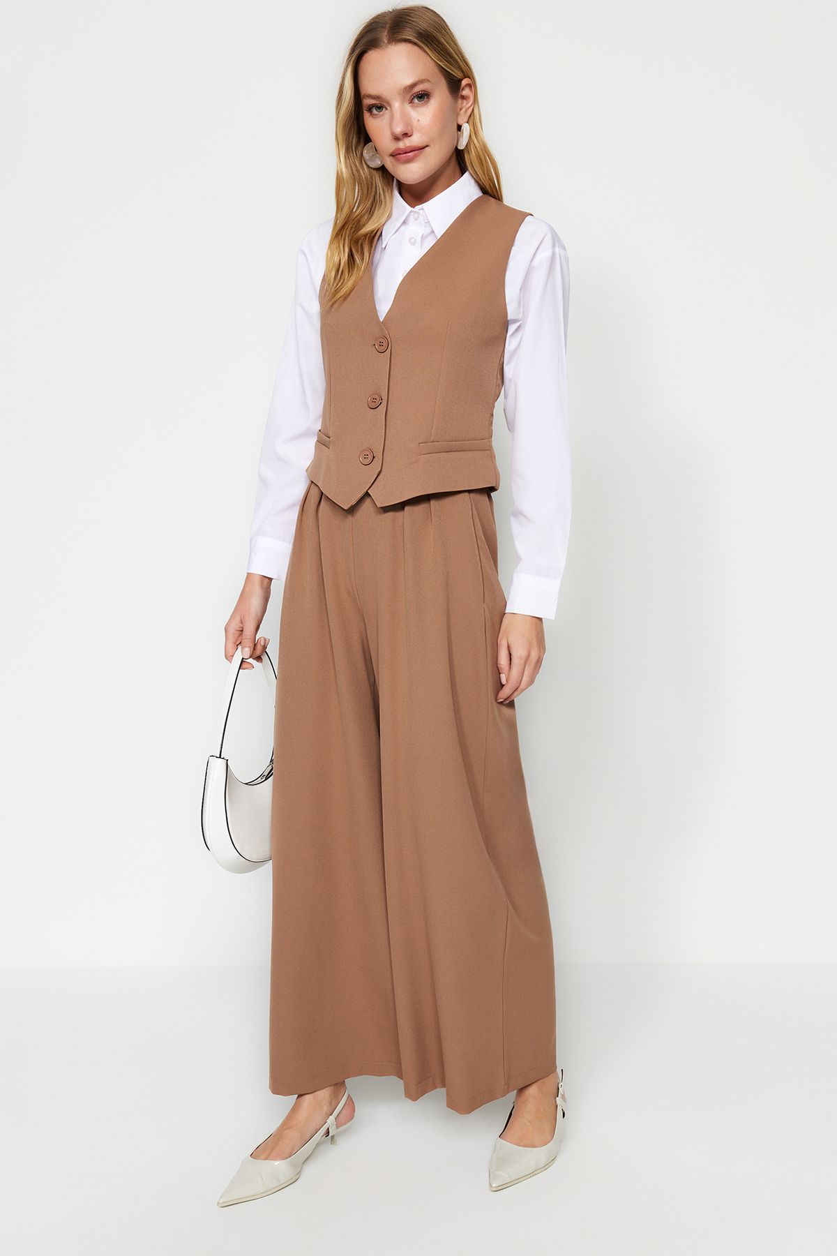 Trendyol Modest-Velbloudí vesta-kalhoty Tkané horní a spodní set TCTAW24US00066 2