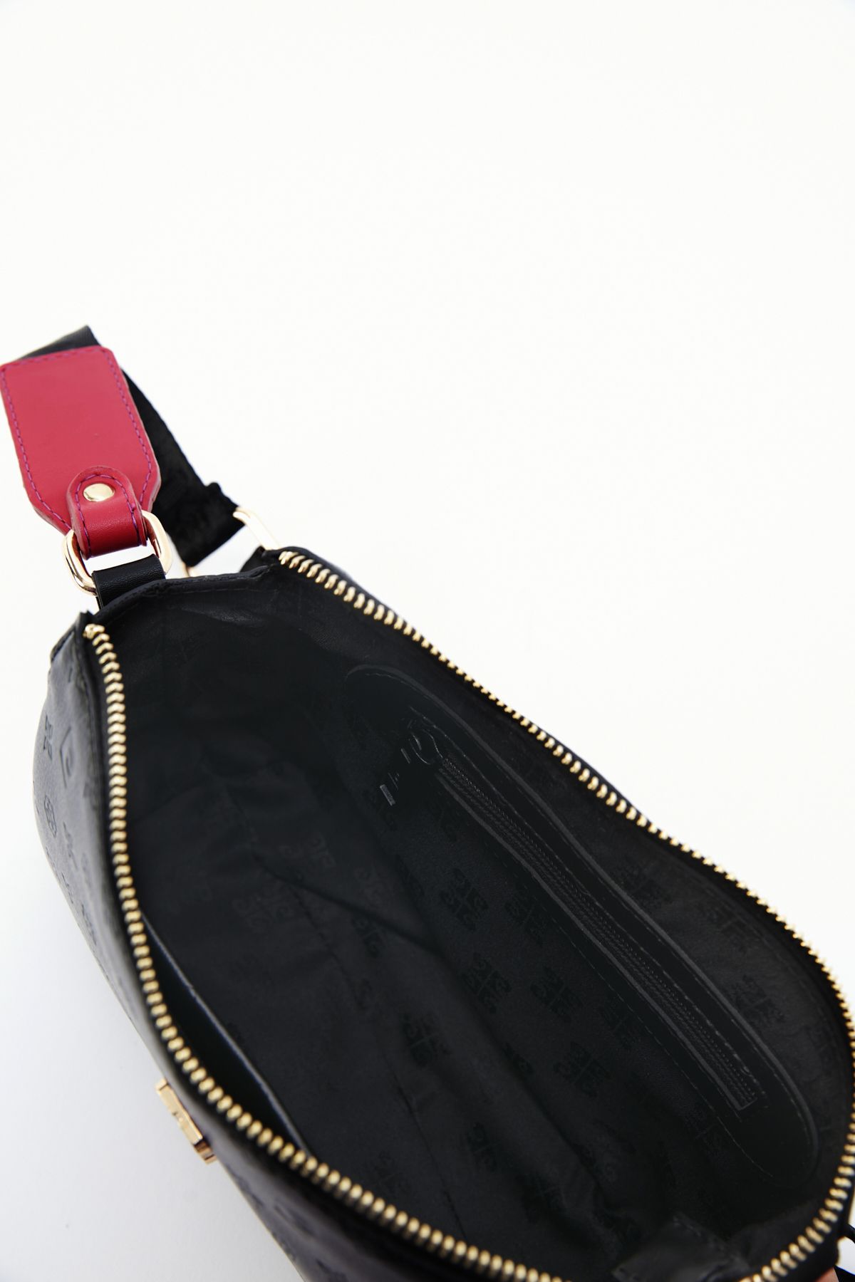 Pierre Cardin-Floater Black Fussia dámska taška cez rameno 05PO22Y1539 5
