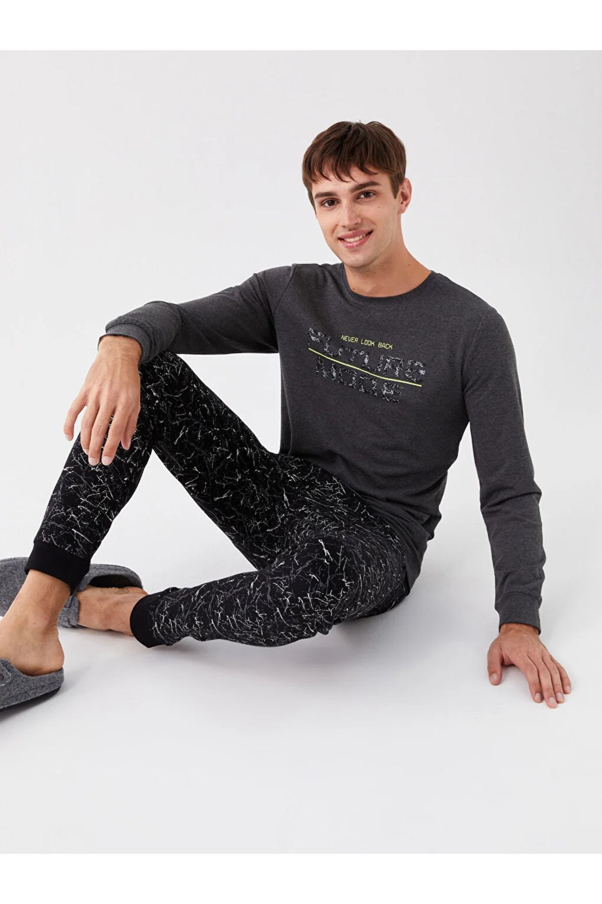 ست پیژامه مشکی مردانه لباس خواب LCW DREAM Slim Fit LC Waikiki