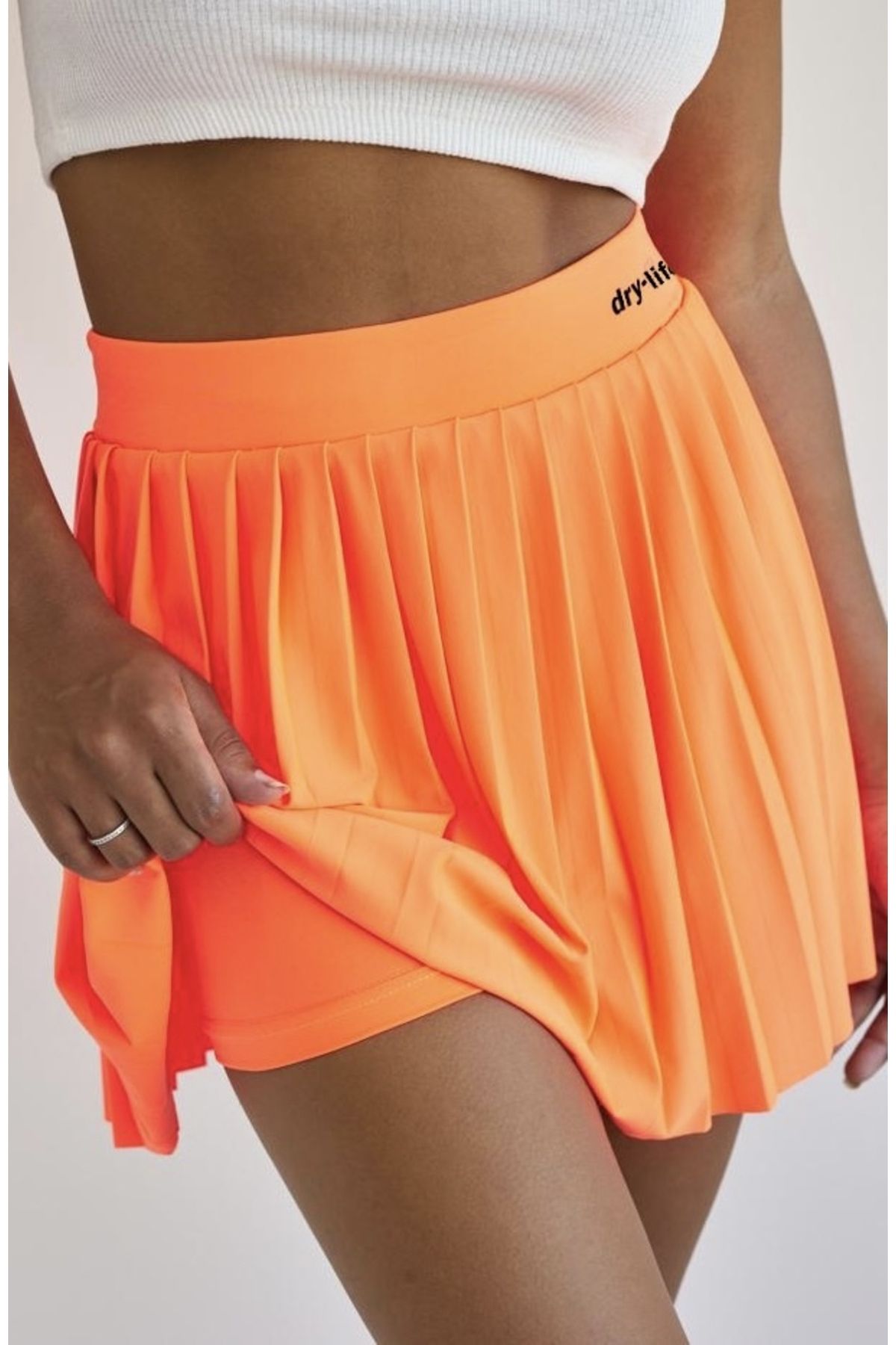 Nike victory hotsell pleated tennis skirt