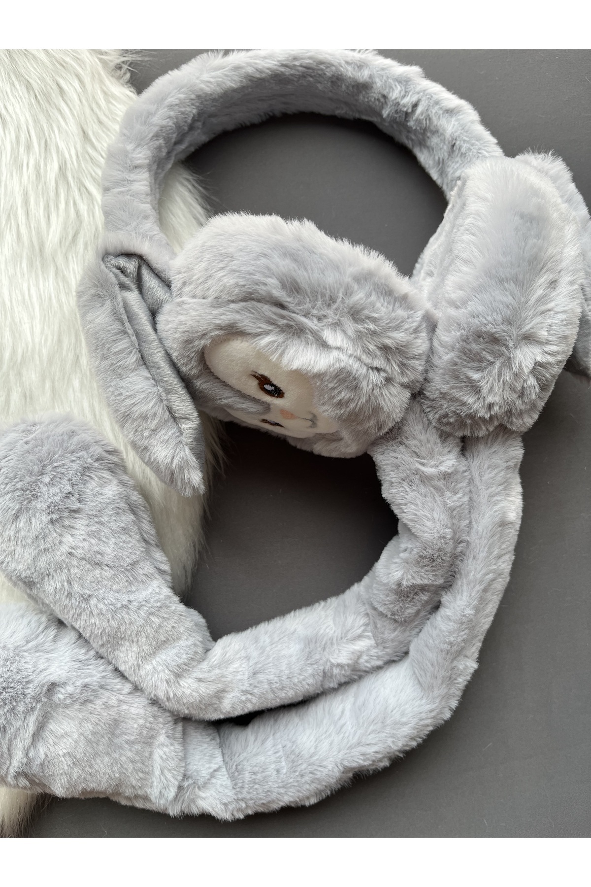 bisiylerbisiyler Hareketli Peluş Kulaklık Oynar Kulaklı Sesli Tavşanlı Peluş Kulaklık