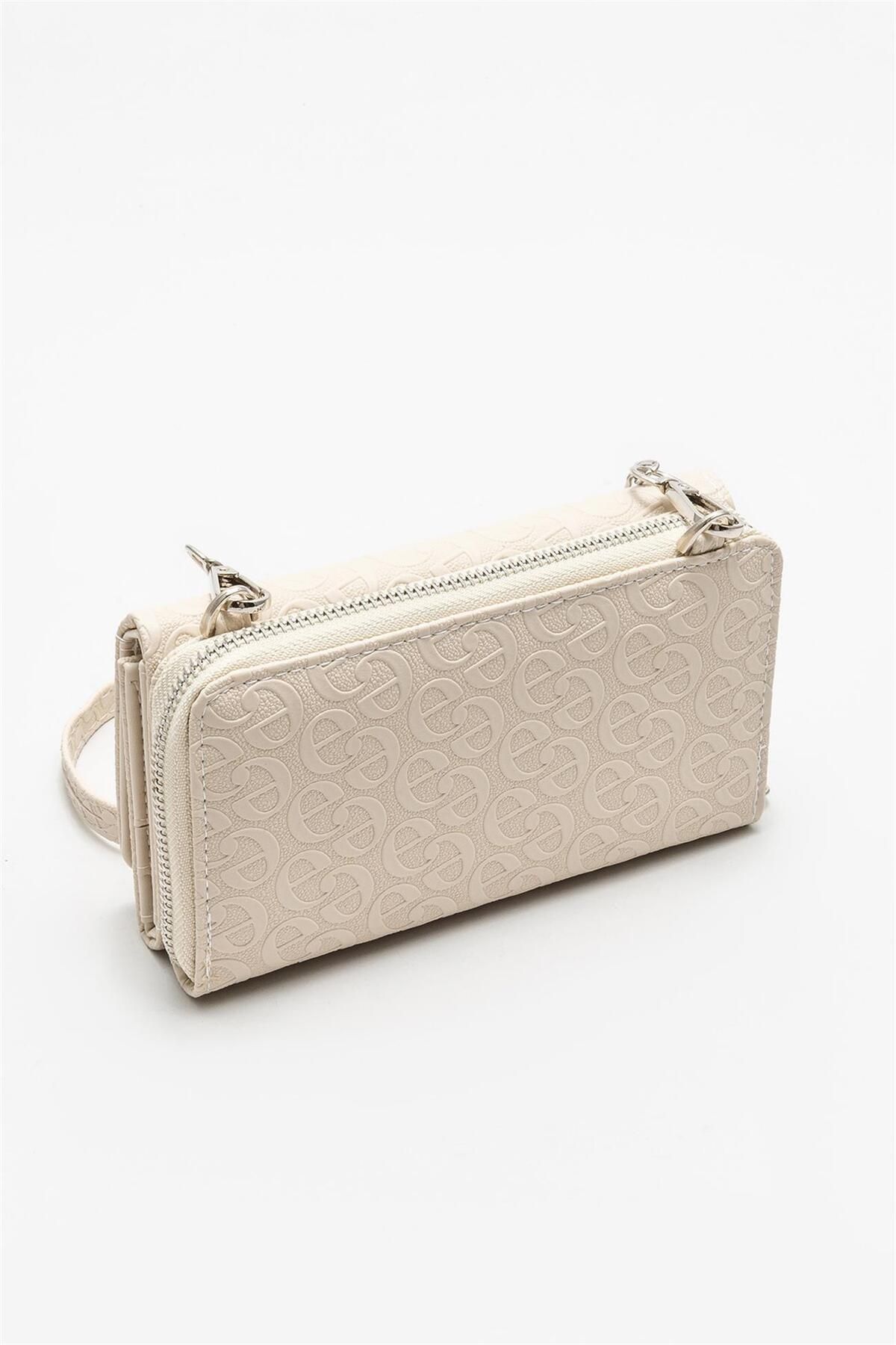 Elle wallet store