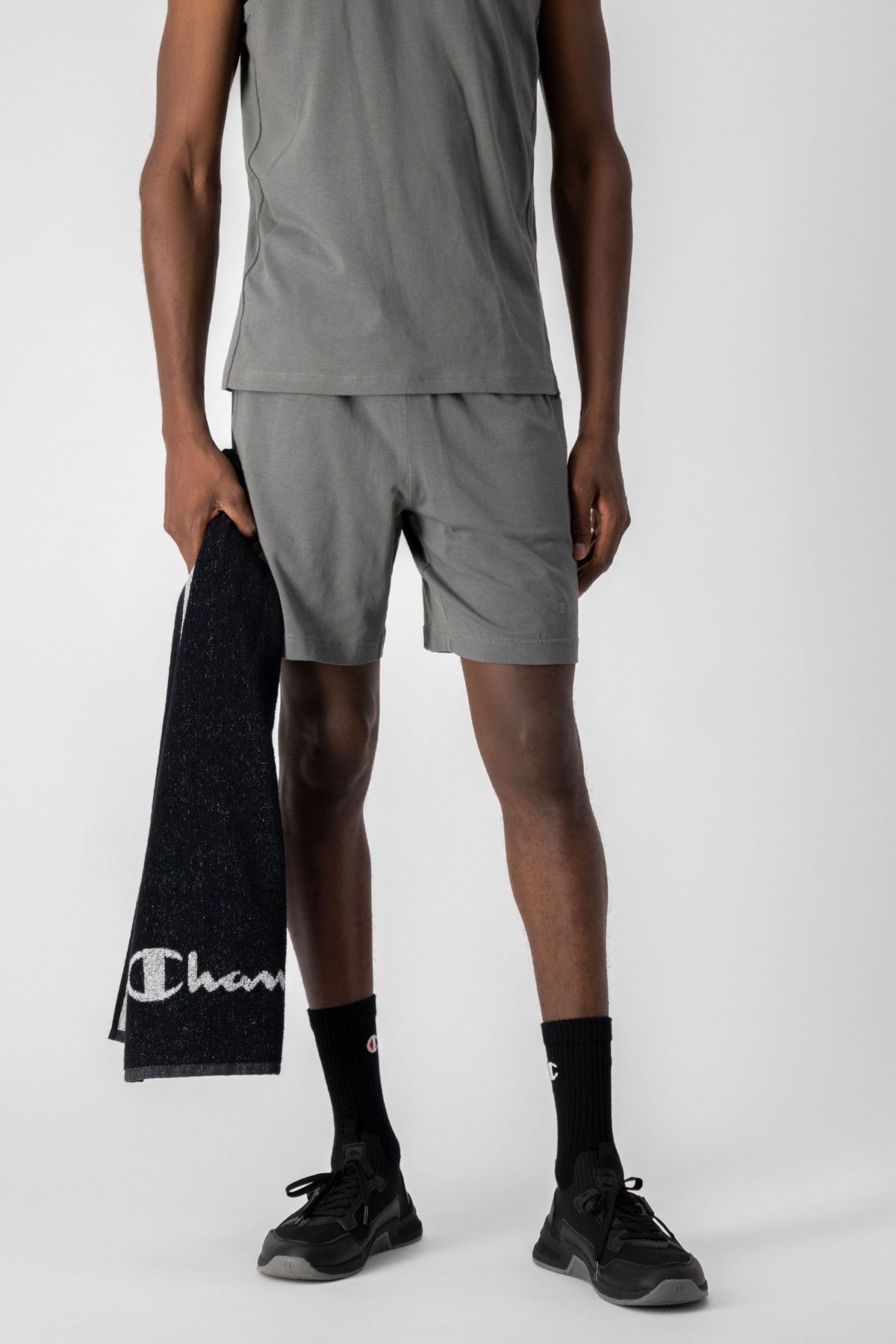 Champion Shorts Brown Normal Waist Trendyol