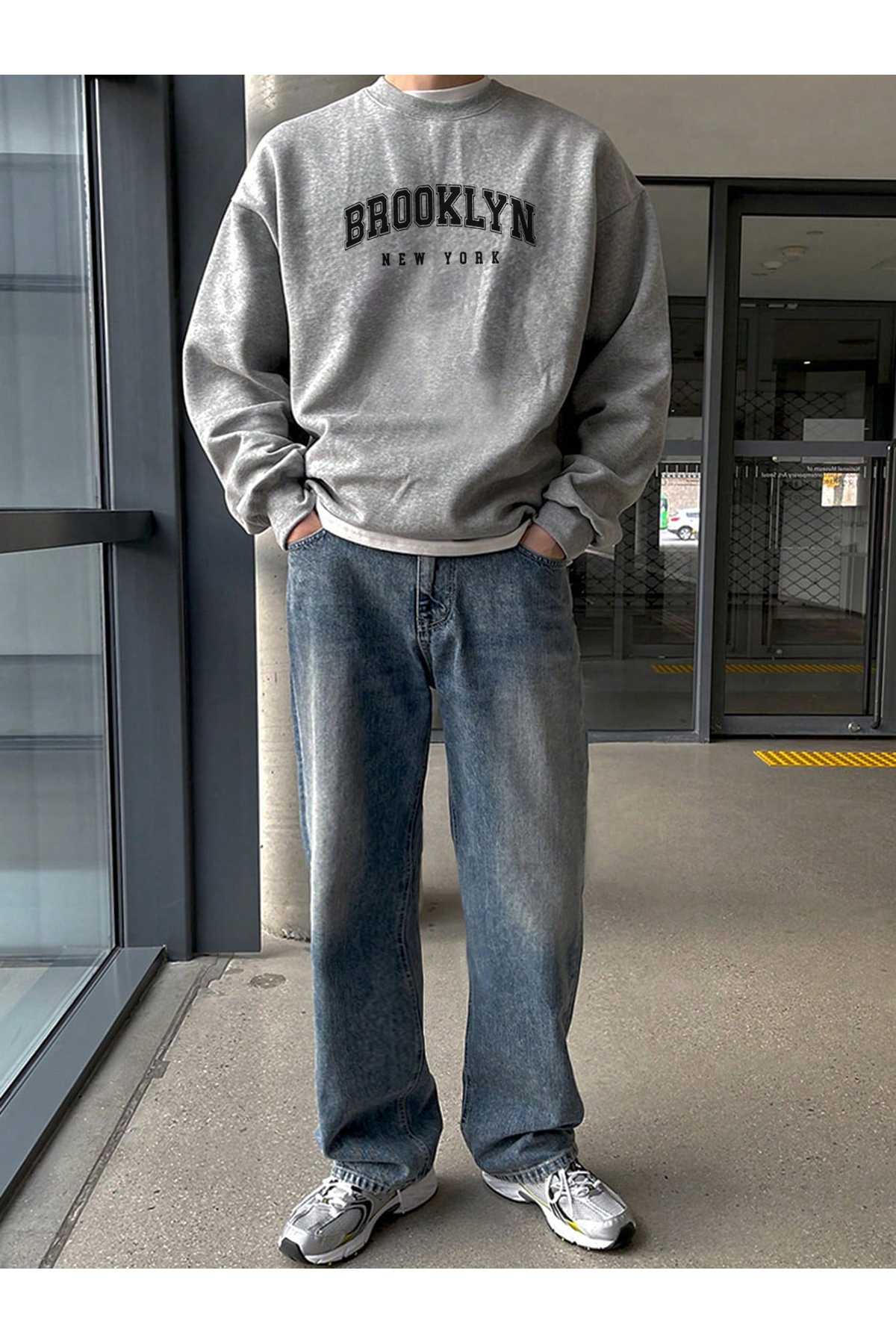 Oversize Brooklyn Crew Neck Sweatshirt - Fleece Inside Winter