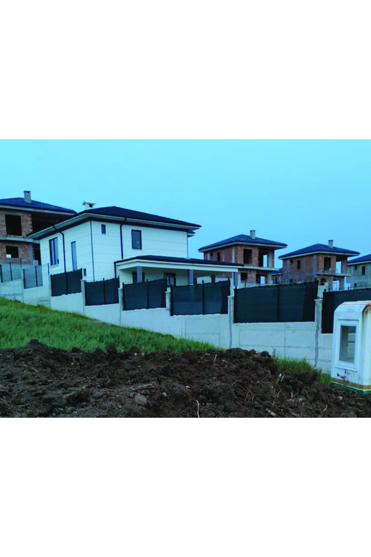 %95'lik 1m x 6m Gölgelik-Bahçe Çit Filesi-Şeritli Halkalı - Yeşil 5