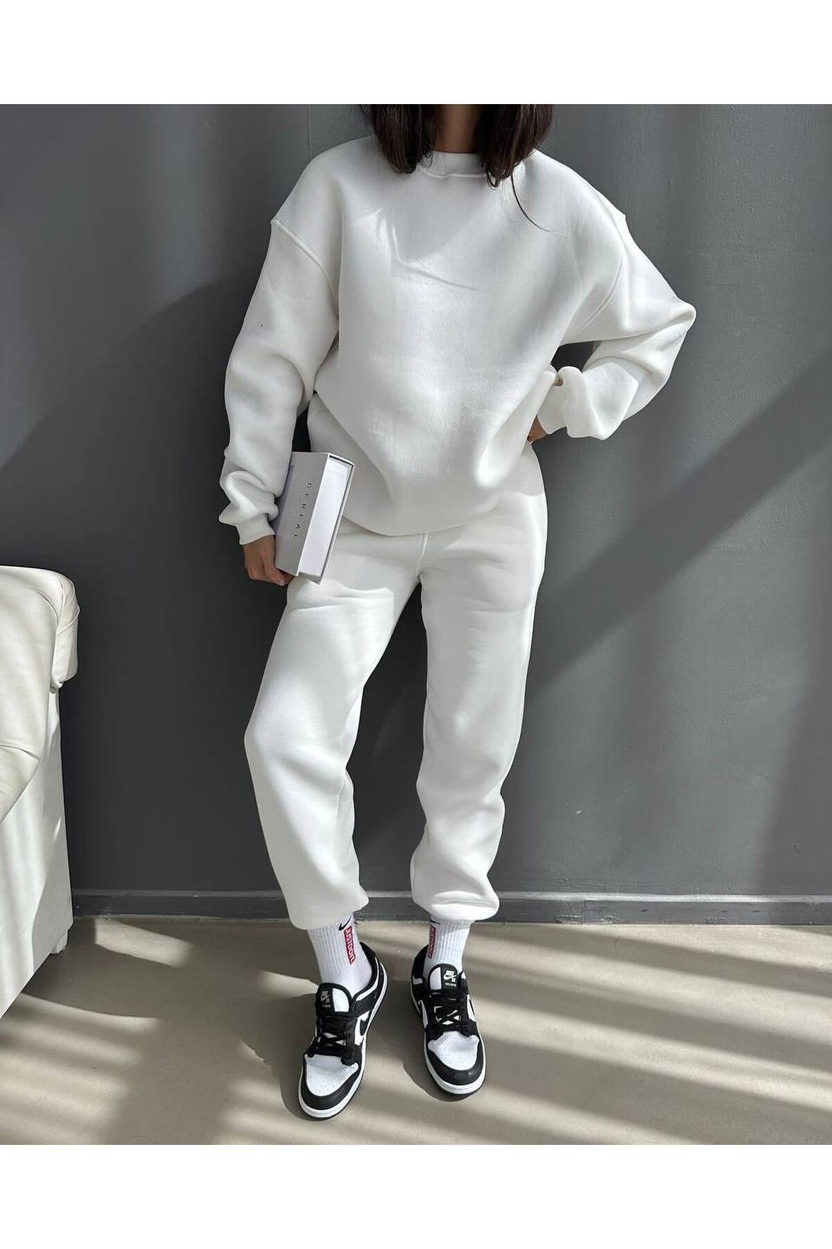CLAYES Bask s z E ofman Tak m Sweatshirt Jogger Beyaz Oversize ardonlu Bisiklet Yaka Fiyat Yorumlar Trendyol