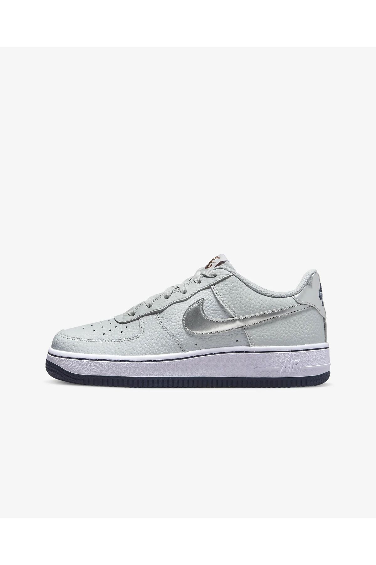 کتانی زنانه نایک مدل Air Force 1  پیور پلاتینیوم بریلی گریپ Nike