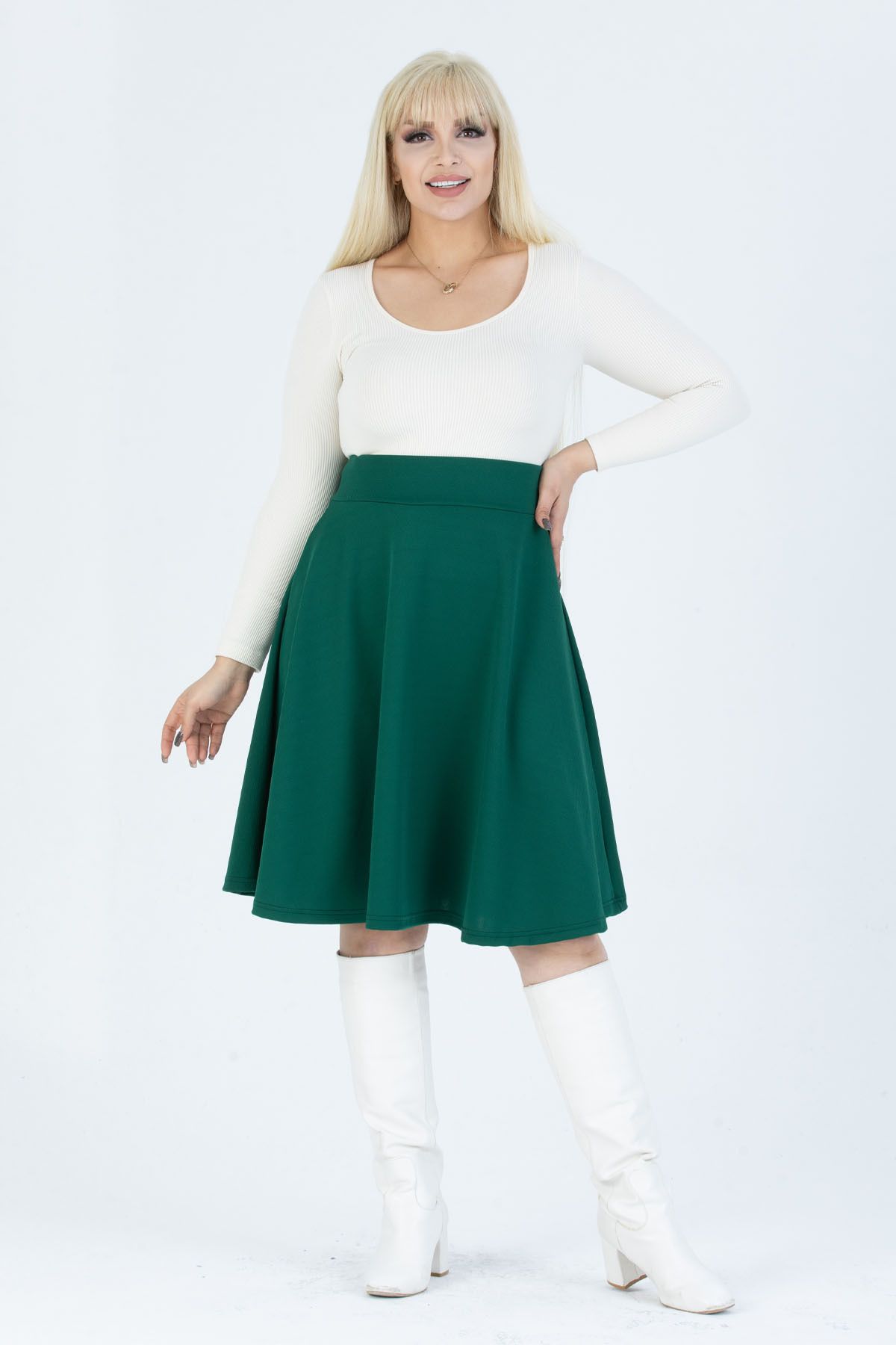 Green skirt sales outfit xxl