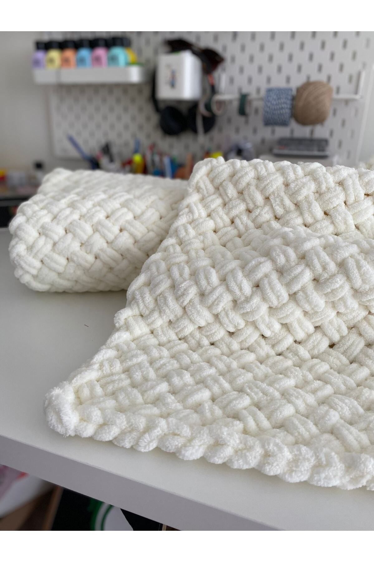 Alize Puffy Knitted Baby Blanket