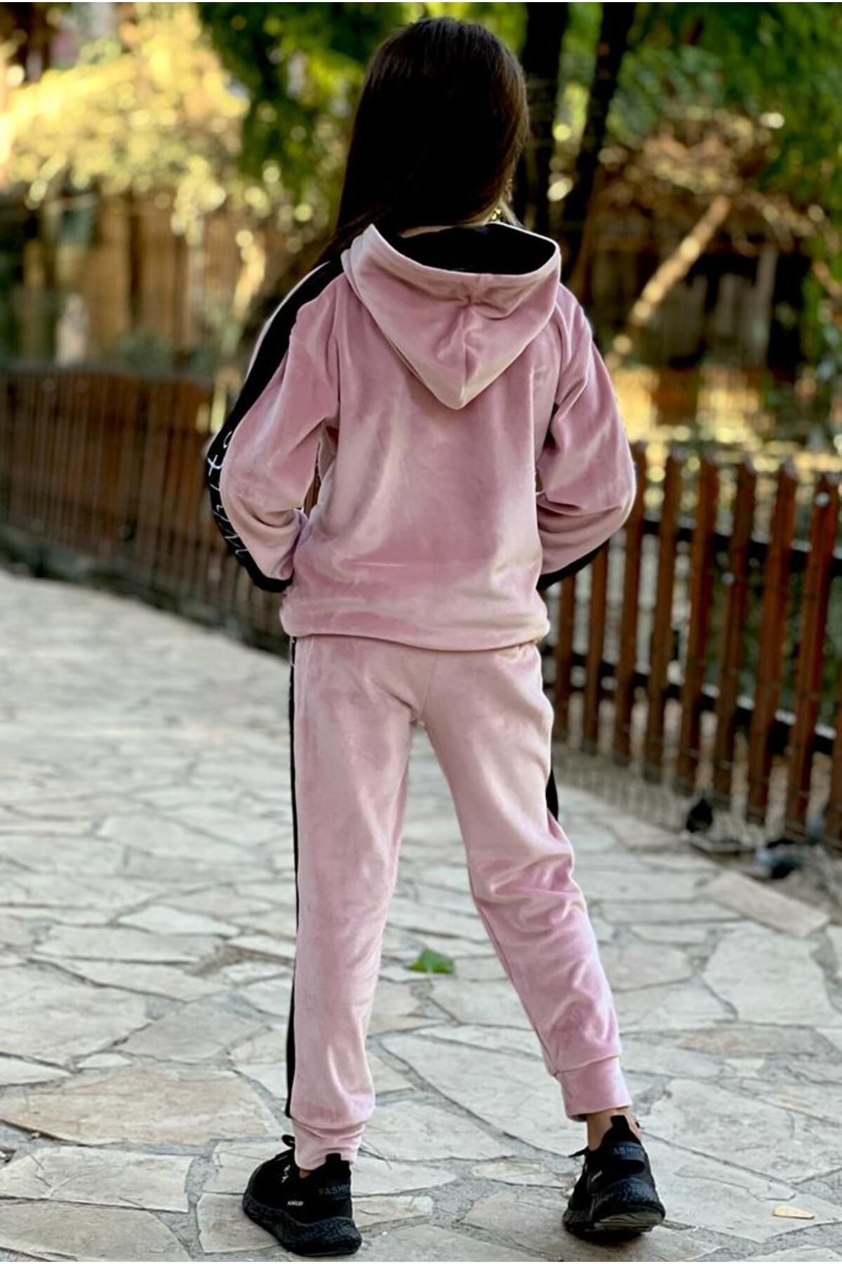 Girls velvet tracksuit store