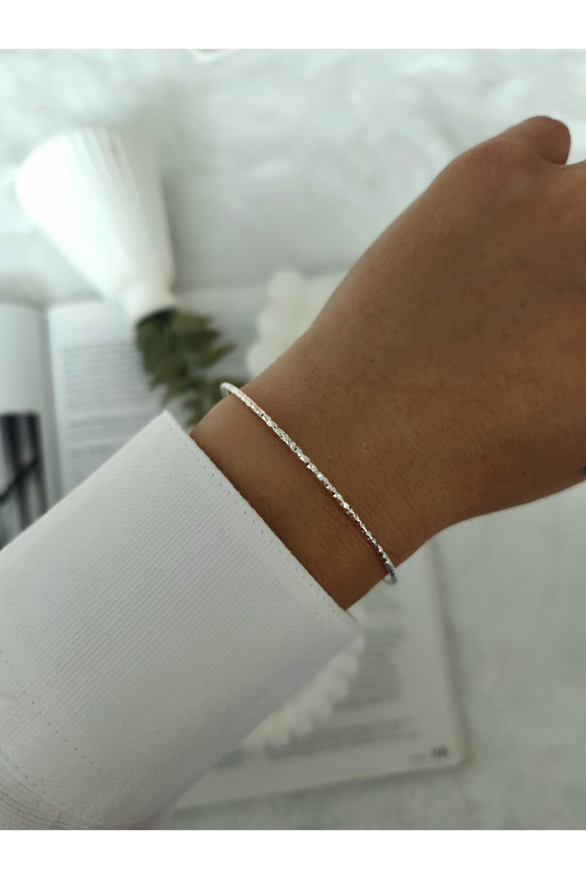 Silver sparkly bracelet hotsell