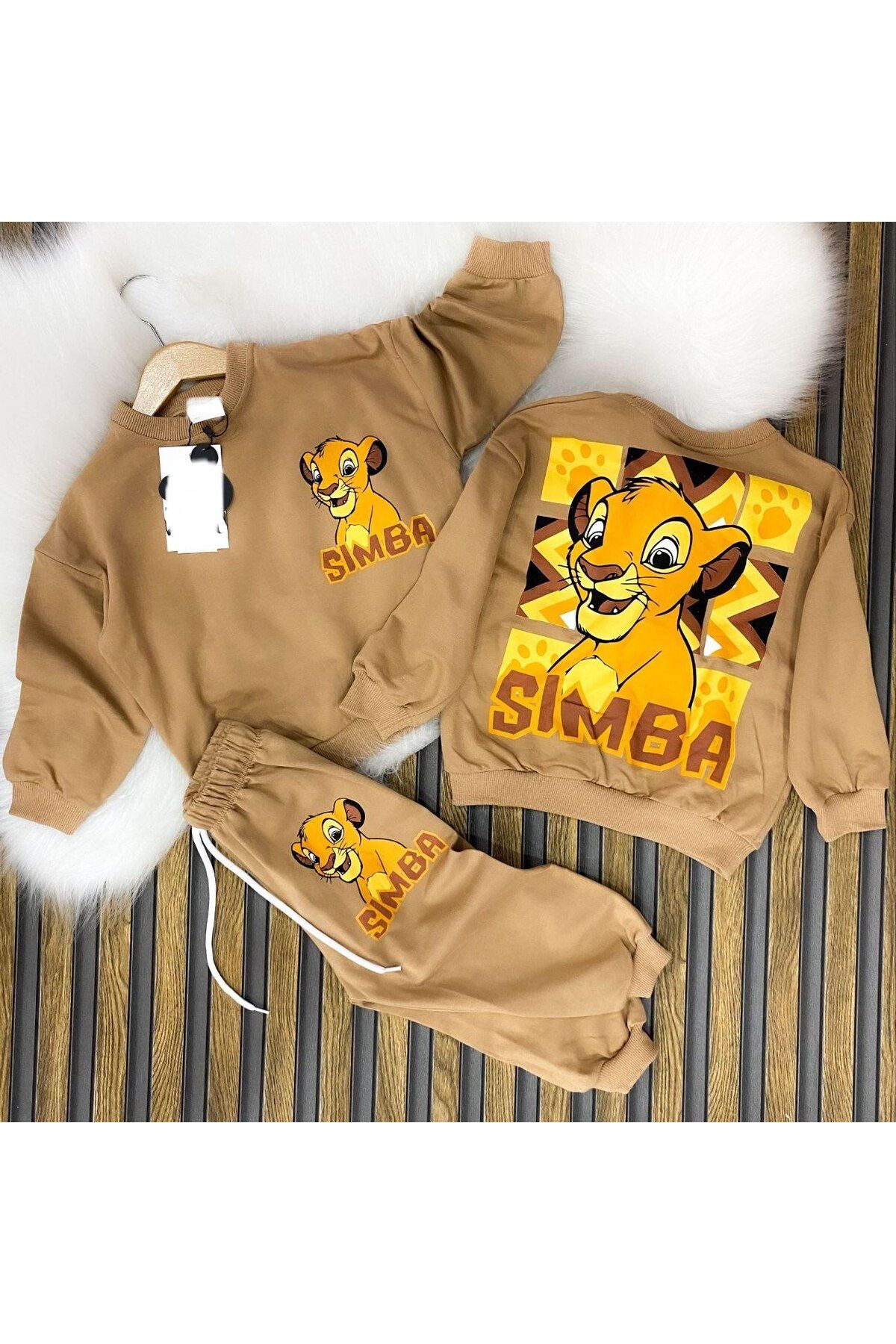 M LANO K DS SIMBA CHARACTER CHILDREN S TOP AND TOP WINTER