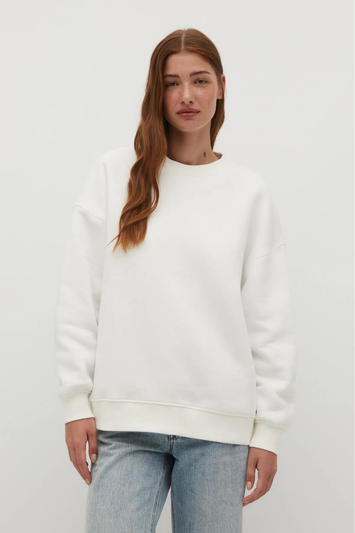 100 cotton white sales crew neck sweatshirt