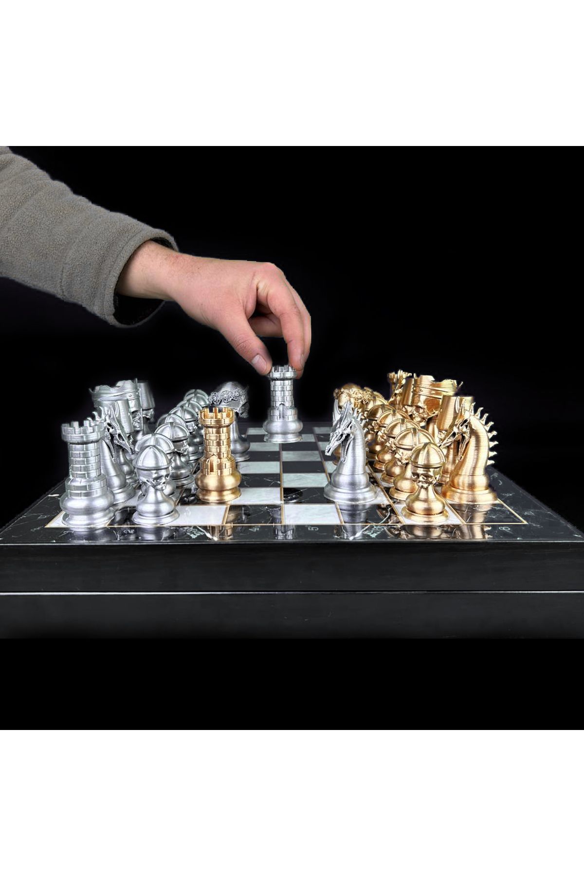 Fume Design-Skull Characters Chess Set - 36 X 36 Cm with Chessboard with Storage 3
