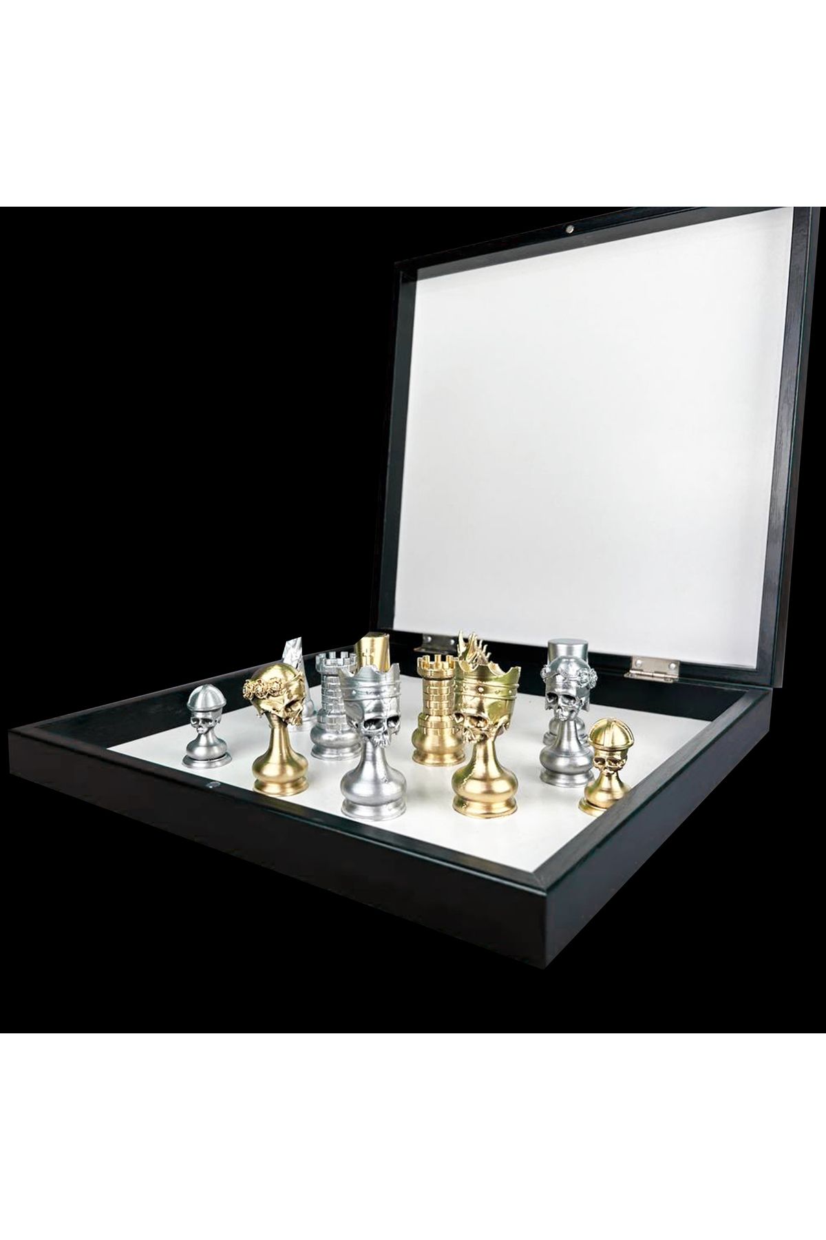 Fume Design-Skull Characters Chess Set - 36 X 36 Cm with Chessboard with Storage 2