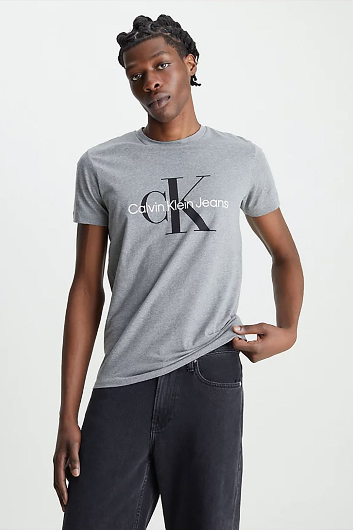 Calvin Klein Slim - J30j320935 Baumwolle mit Fit Trendyol aus Rundhalsausschnitt P2d Herren-T-Shirt