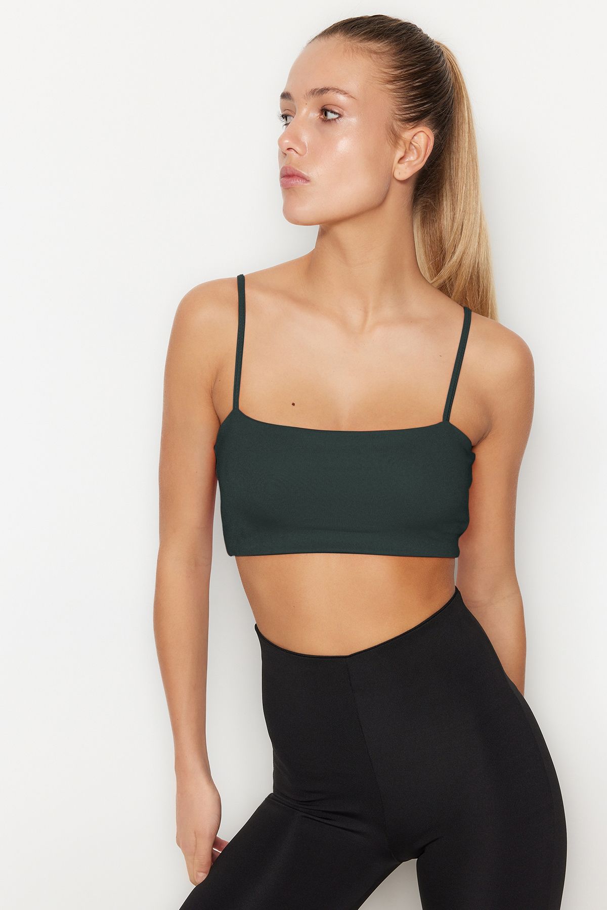 Trendyol Collection Khaki Seamless/Seamless Light Support/Shaping Knitted  Sports Bra TWOAW22SS0009 - Trendyol
