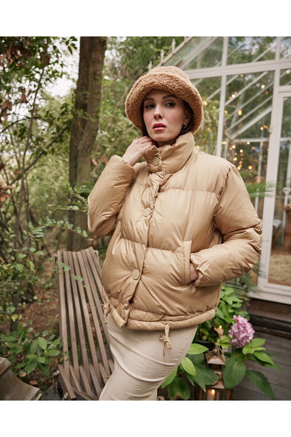 LIGHT BROWN WOMEN'S DOWN COAT WITH BELT DETAILED