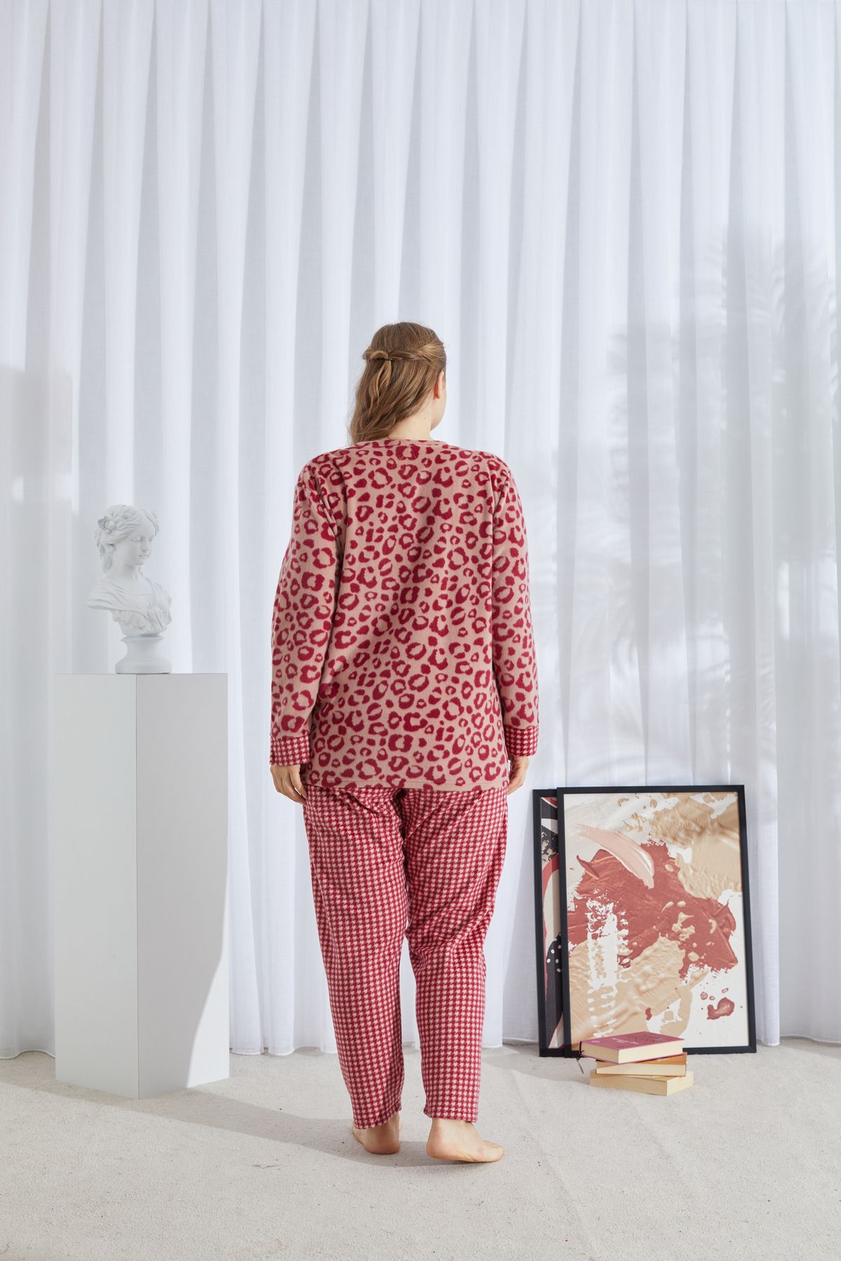 Siyah İnci-Patterned Bottom-Top Polar Embroidered Curve Large Size Oversize Pajama Set 3