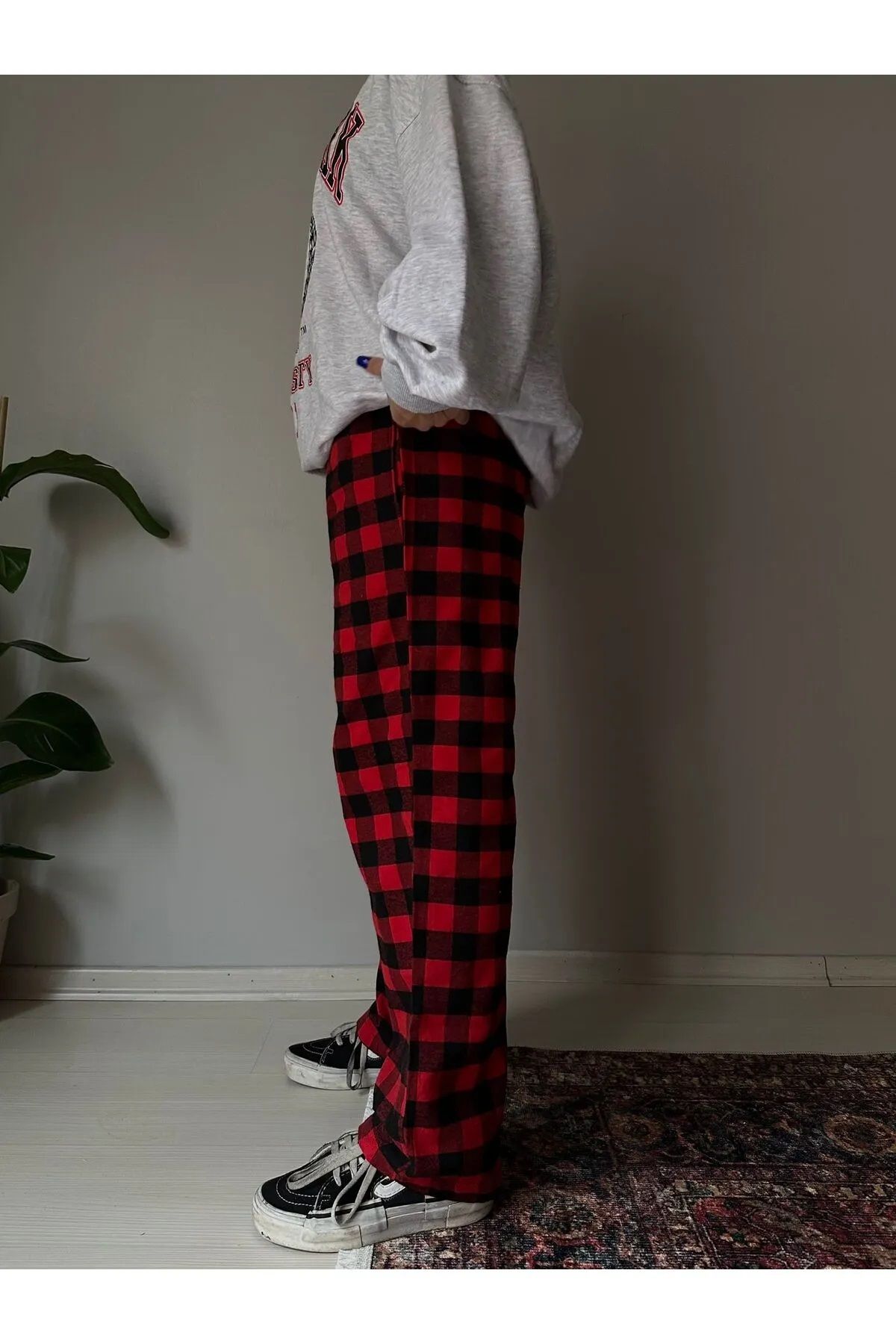 Plaid sweatpants shop