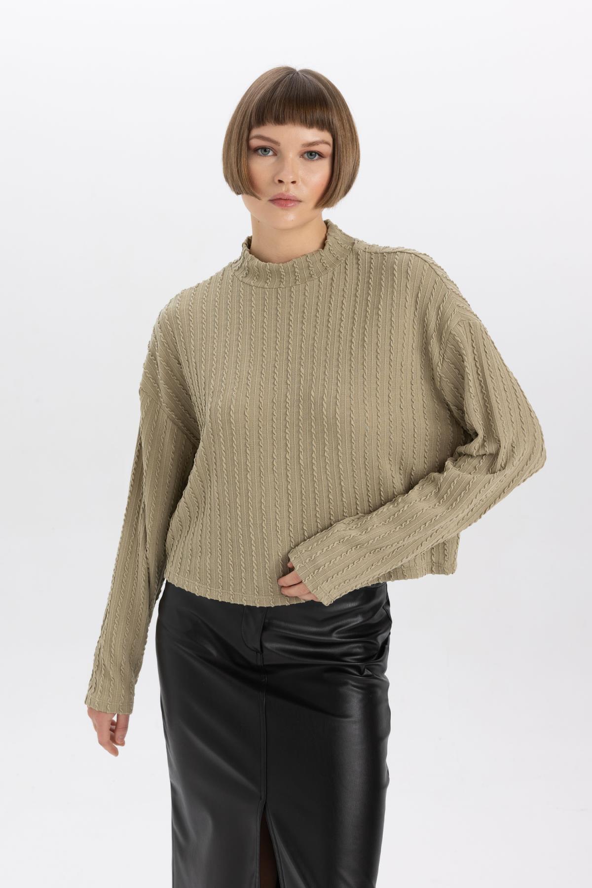 سویشرت زنانه دفاکتو | B5712AX23WN Defacto - Image 3