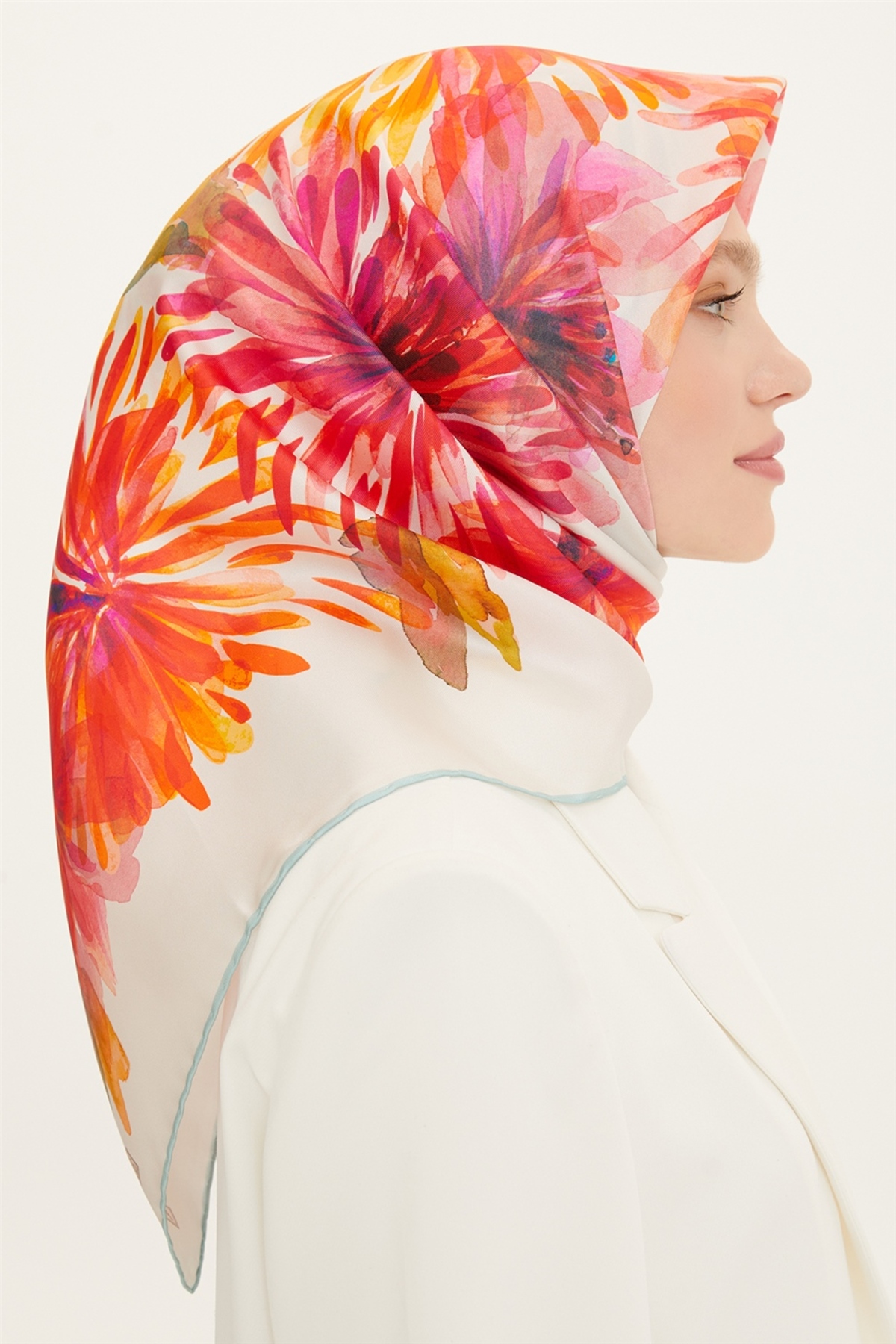 روسری زنانه آرمینه | E22YA8735D03 Armine - Image 3