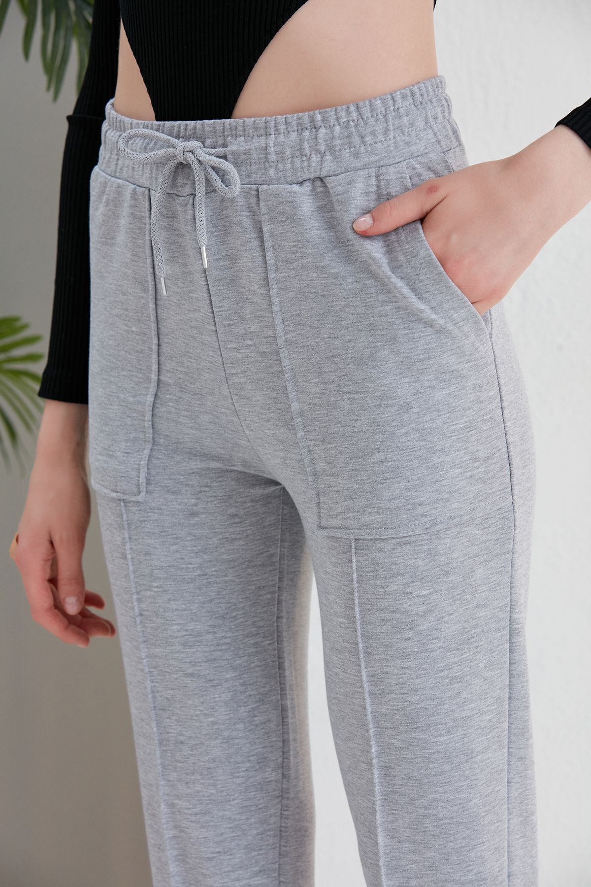 Grey sweatpants with pockets new arrivals