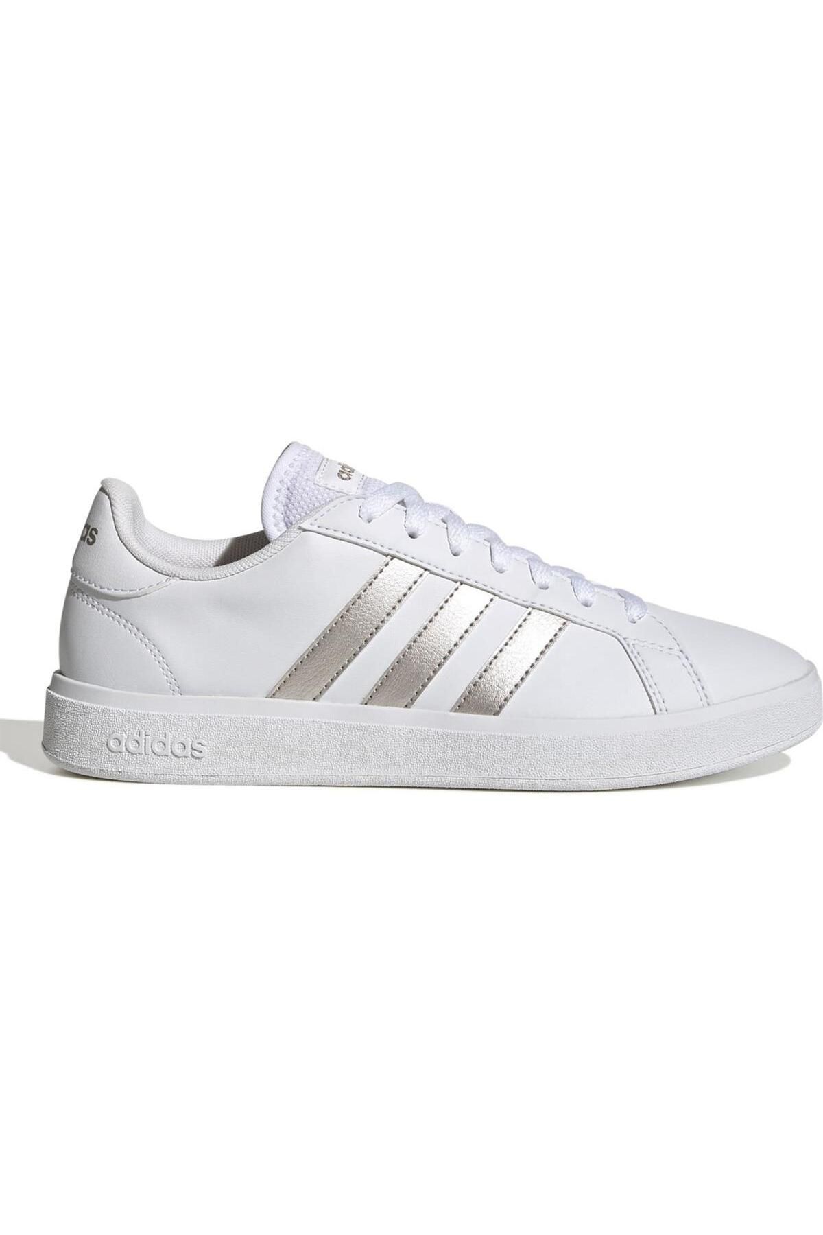 Adidas court base online