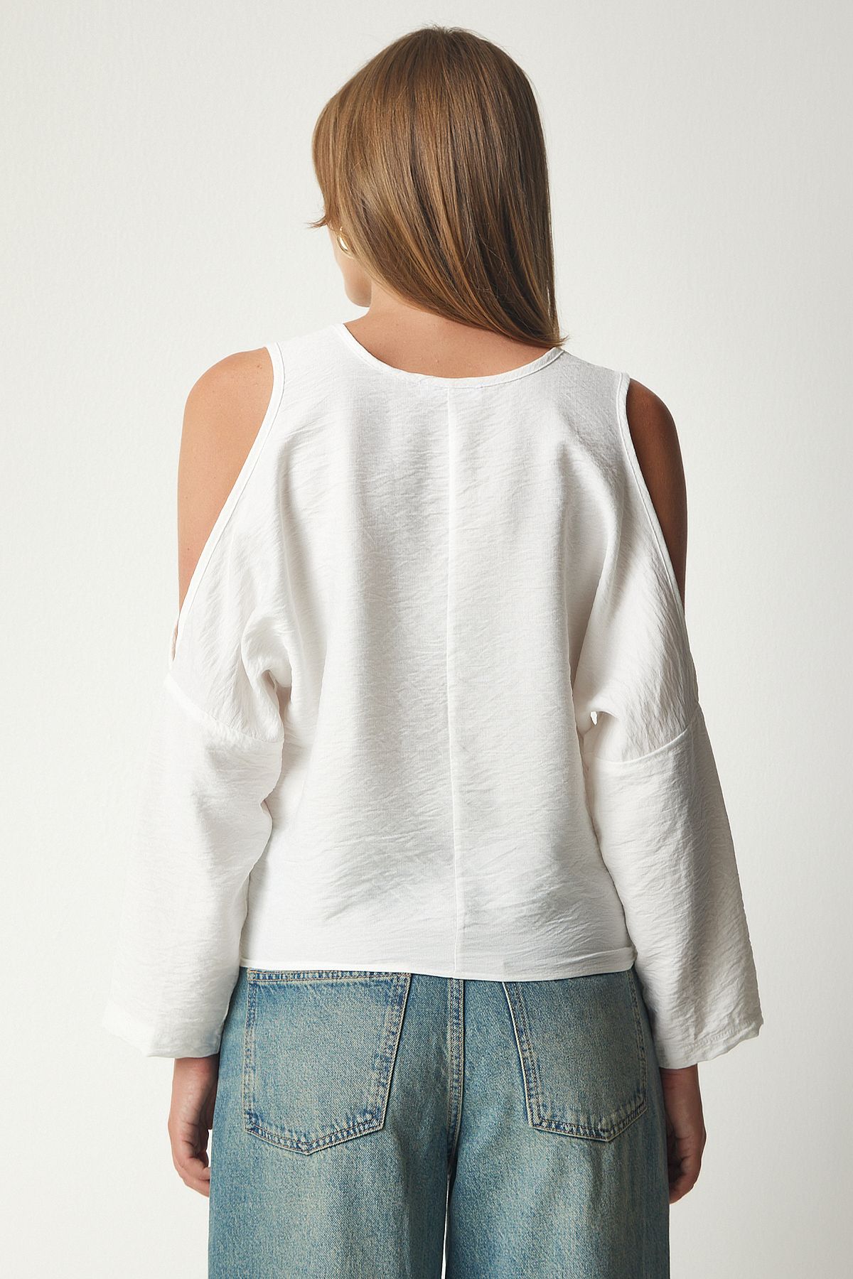 Happiness İstanbul-Weiße, schulterfreie, fließende Ayrobin-Bluse für Damen to00080 6