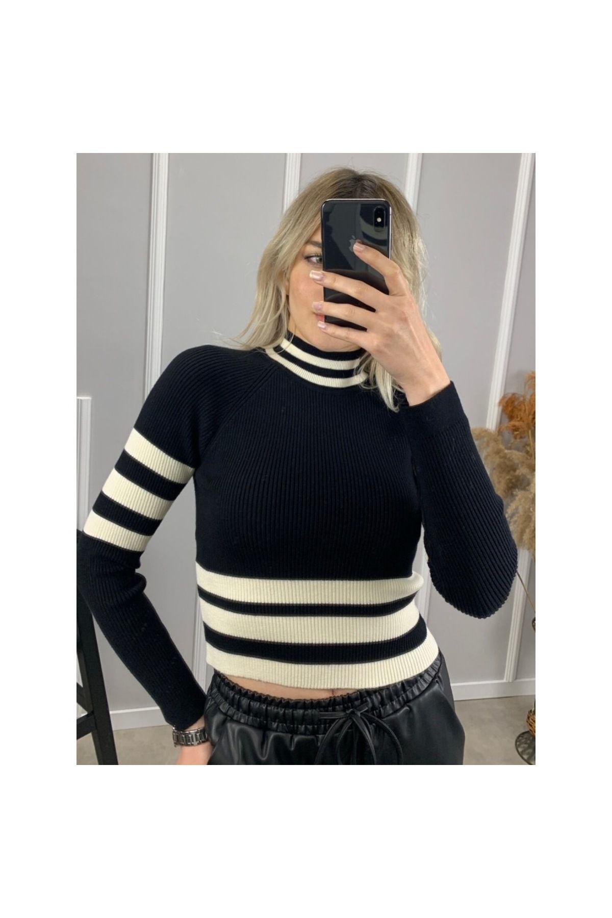 Hollister crop top sweater outlet