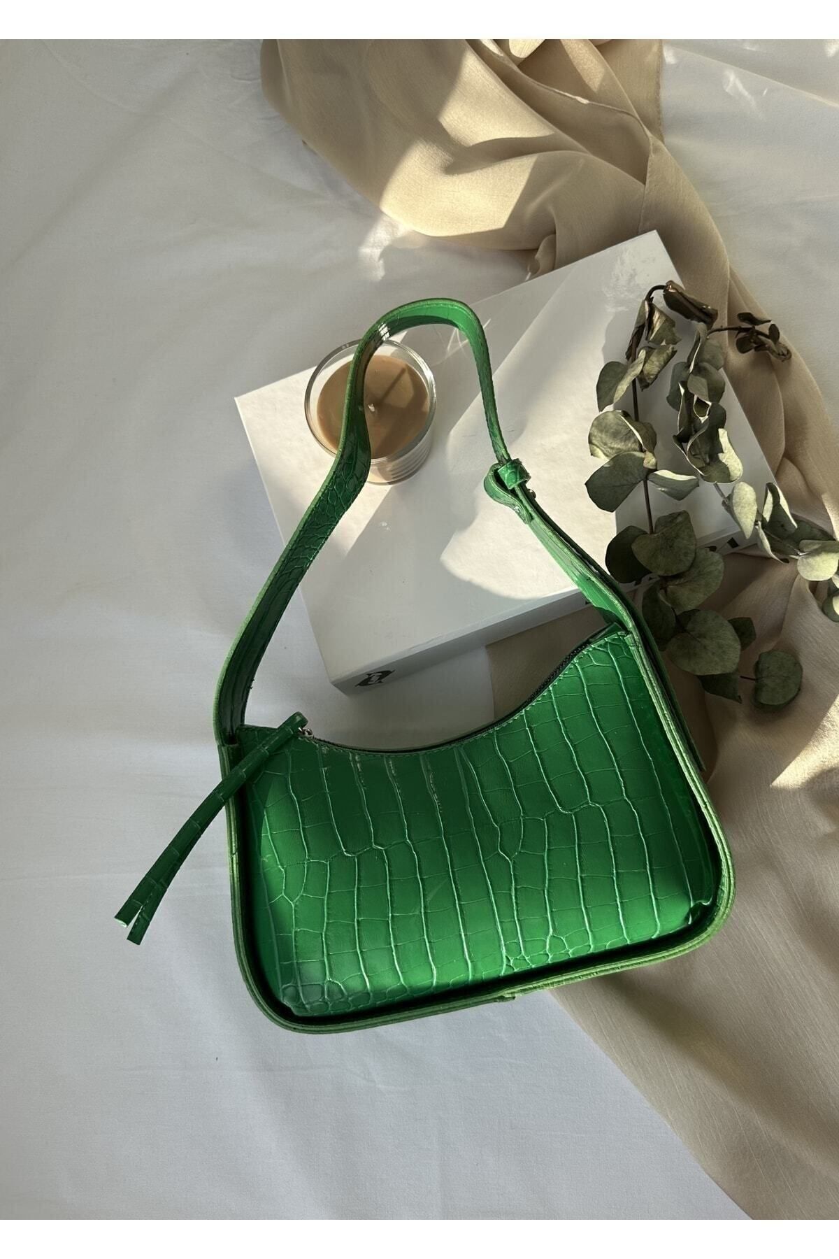 Green croc online baguette bag
