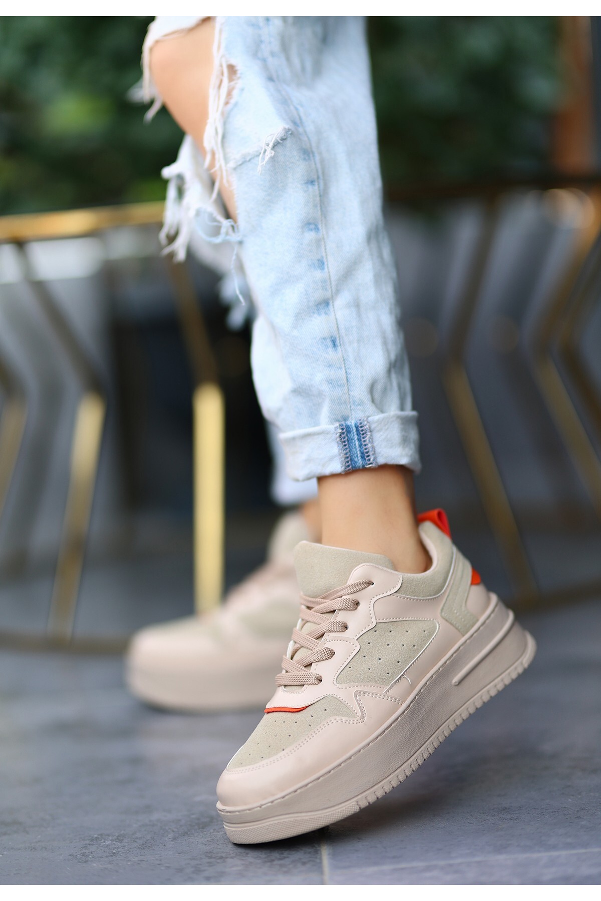 Naxi Nude Cilt Turuncu Detaylı Bağcıklı Spor Ayakkabı