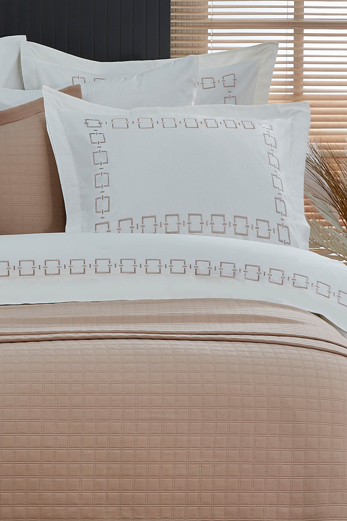 Evlen Home Collection %100 Pamuk Nakışlı Danilo Nevresim ' Li Pike Yatak Örtüsü Çeyiz Seti Otel (9 PARÇA) Krem/ Bej 2