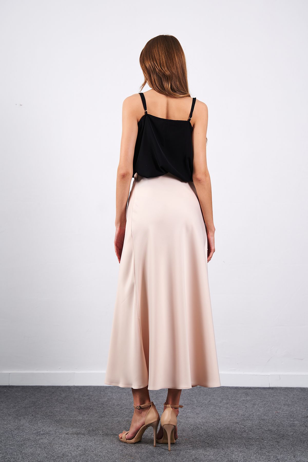 Ortaya k Beige Midi Length Satin Skirt Trendyol
