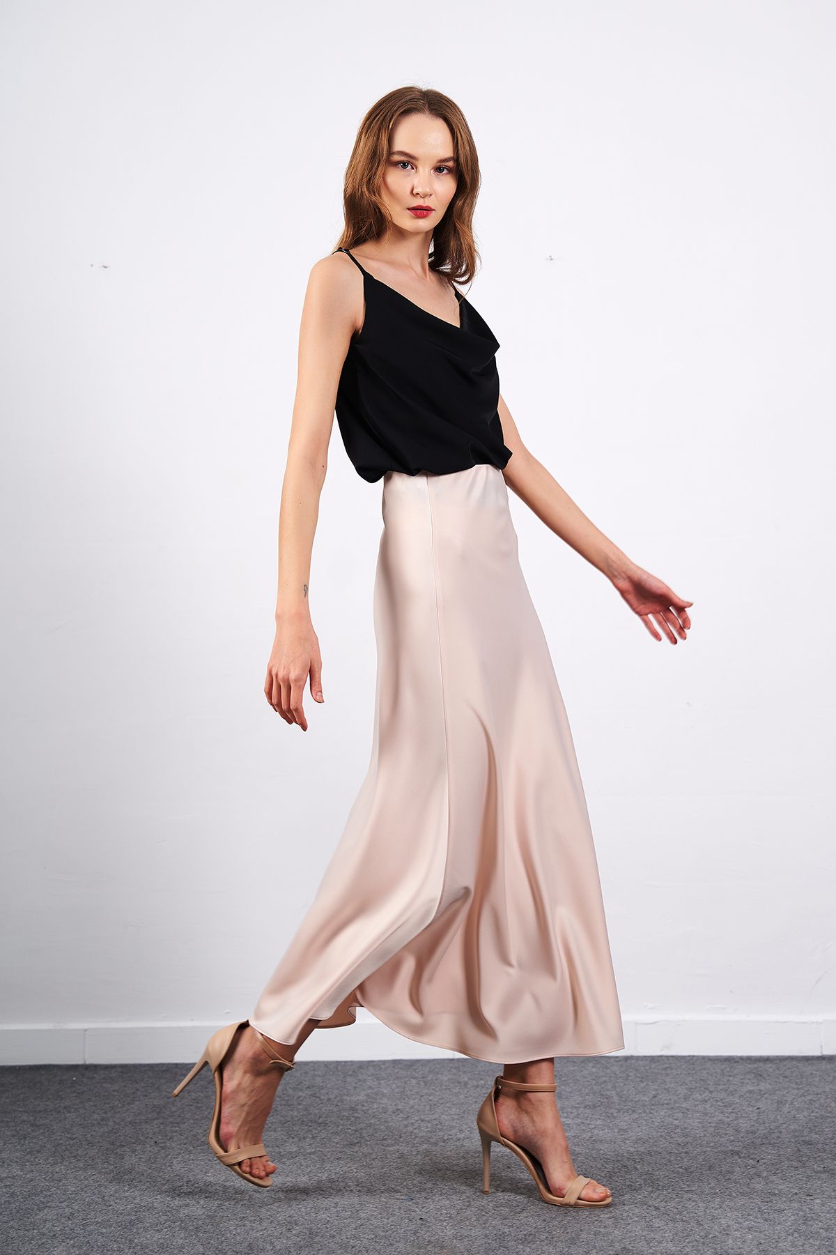 Ortaya k Beige Midi Length Satin Skirt Trendyol