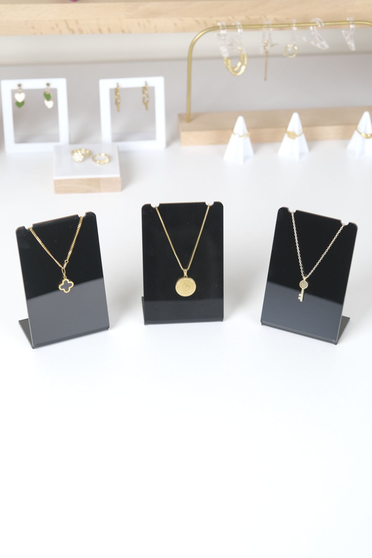 Kpleksi Black Necklace 3 Pieces Necklace Display Stand Necklace